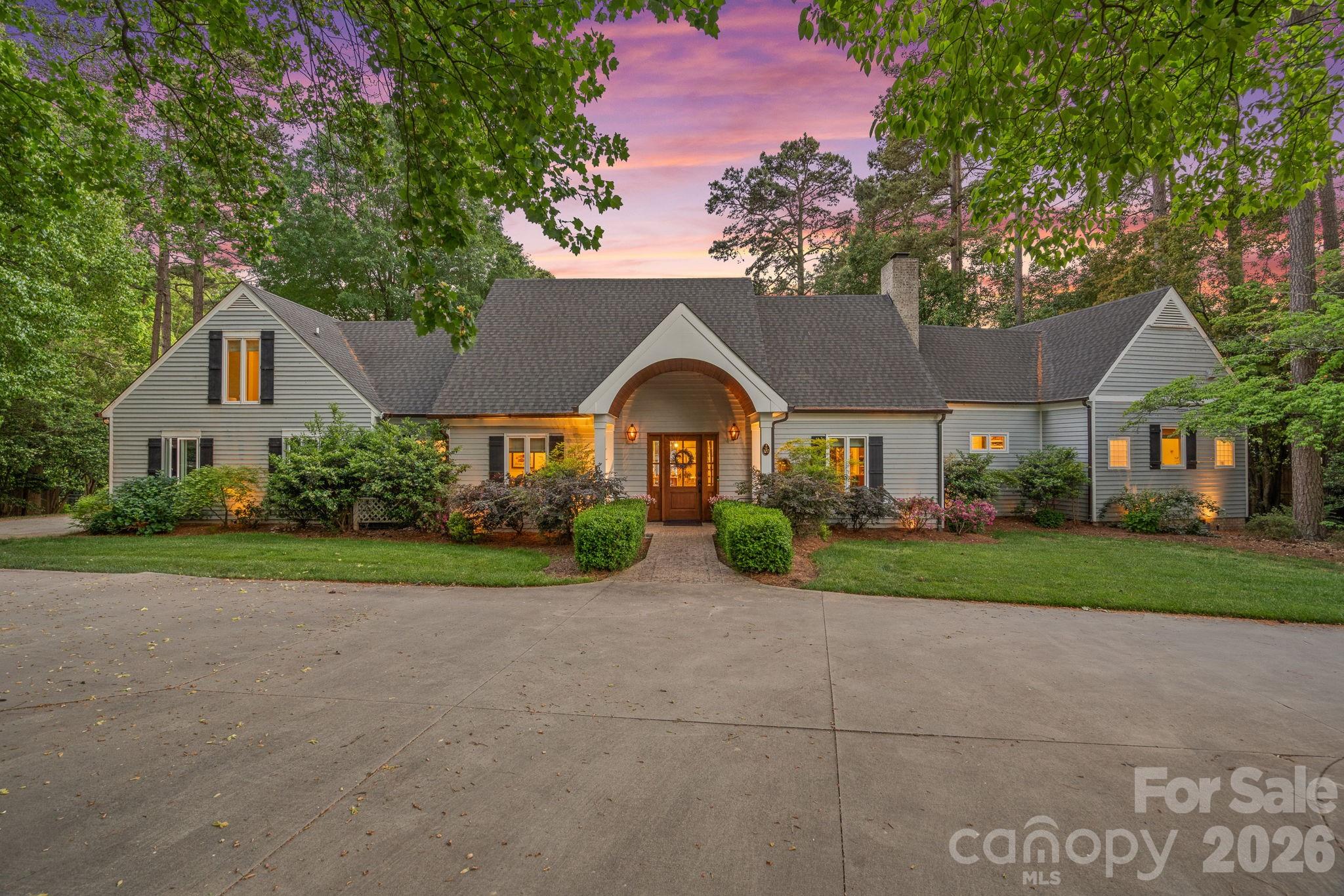 107 Beachview Drive