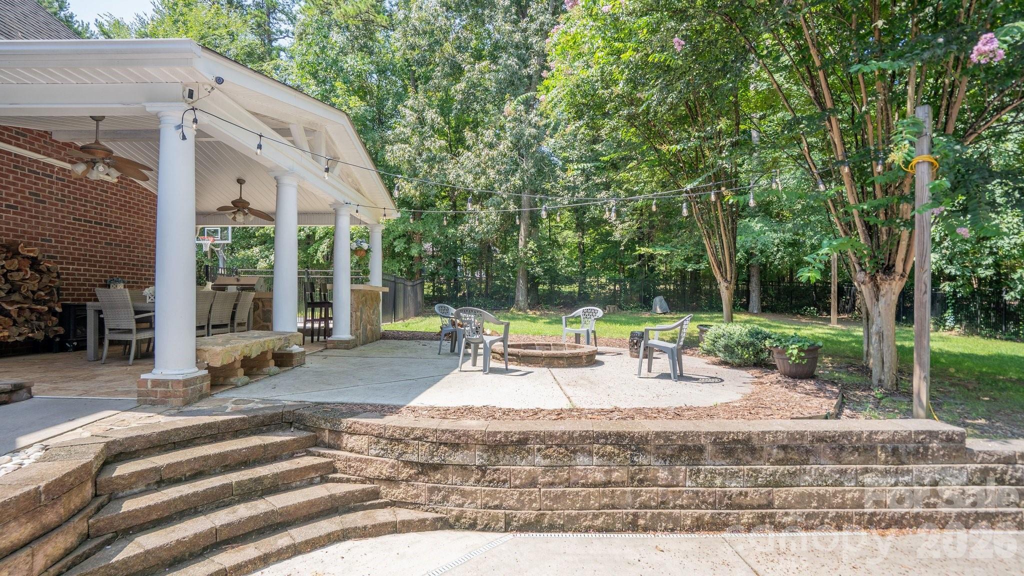 6263 Chamar Circle