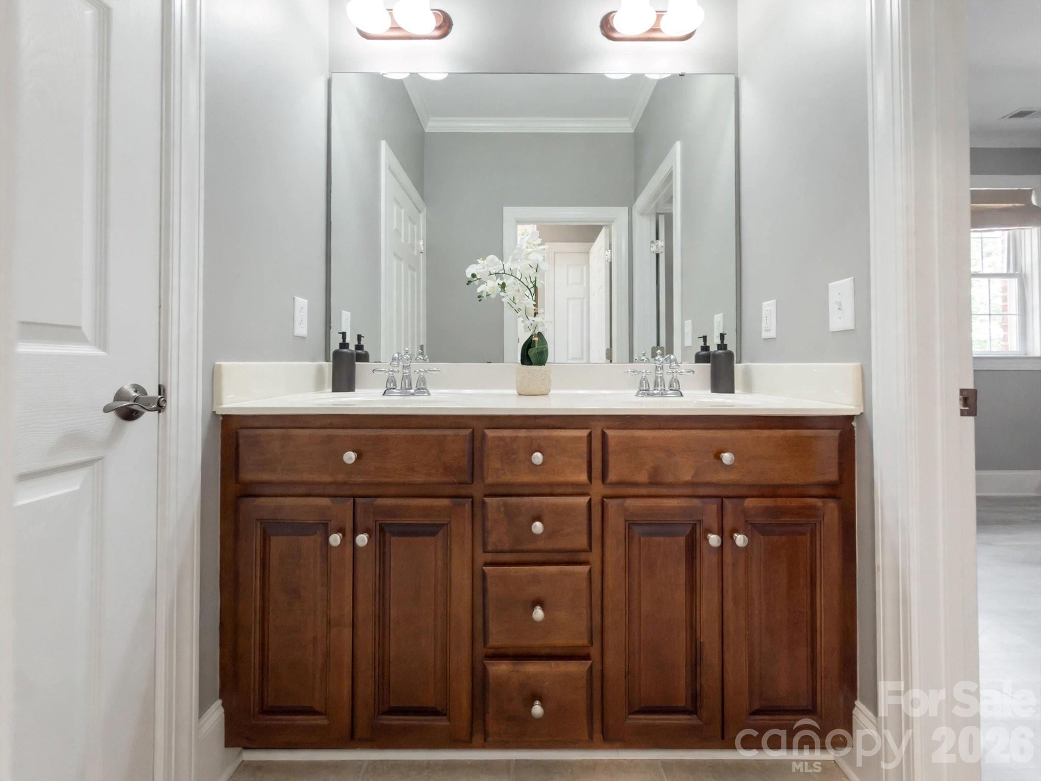 6263 Chamar Circle