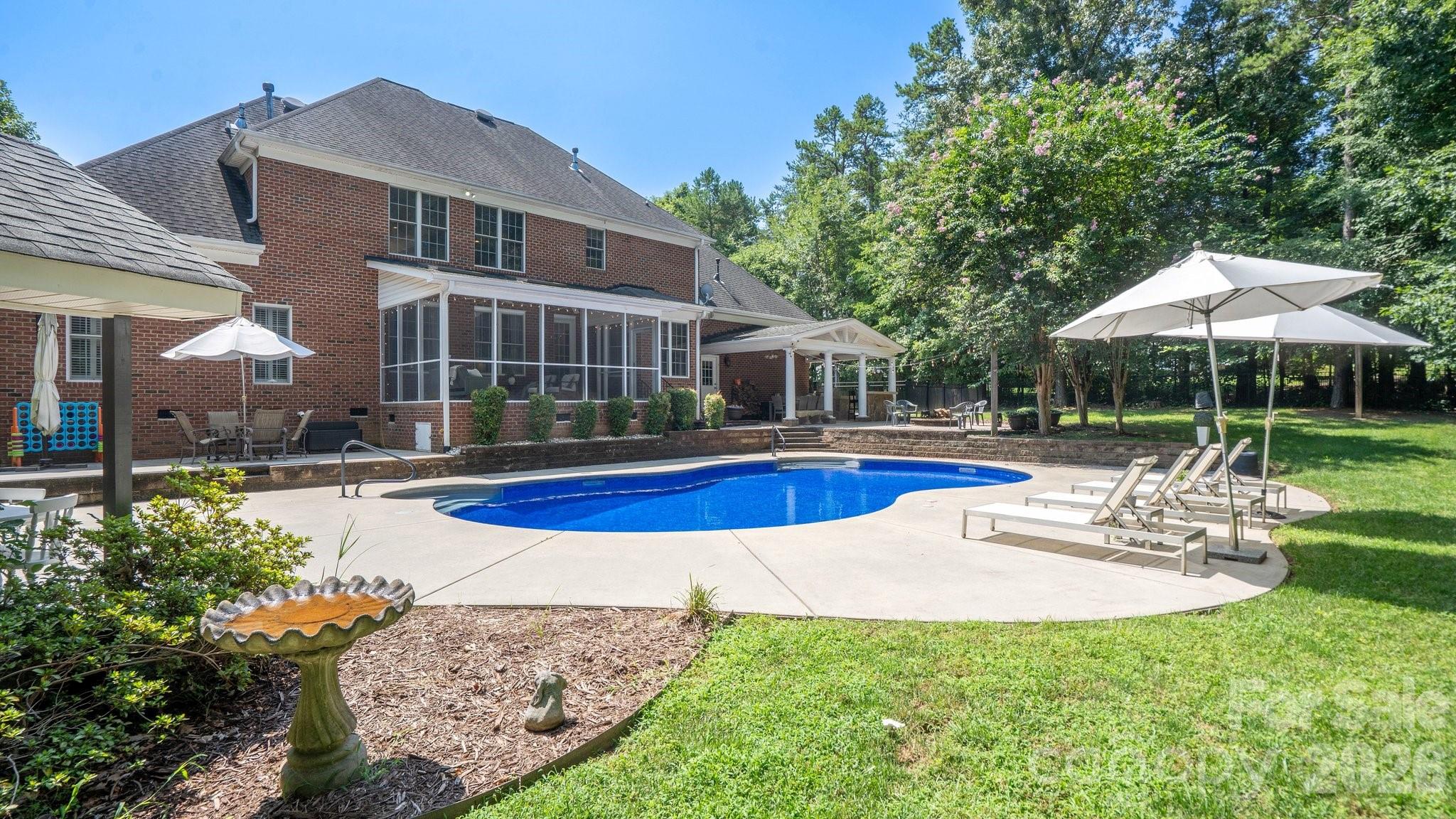 6263 Chamar Circle