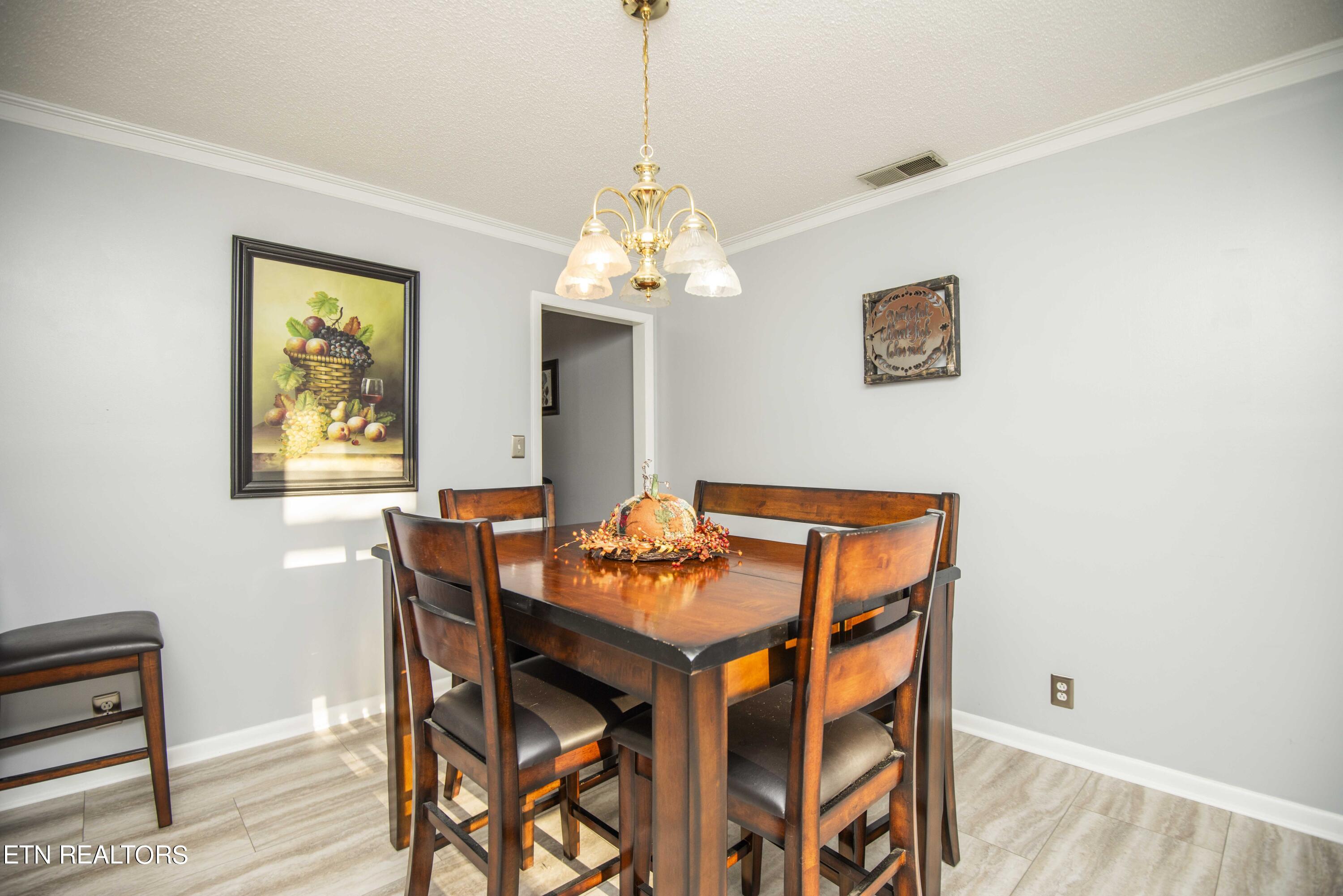 6408 Flintrock Circle