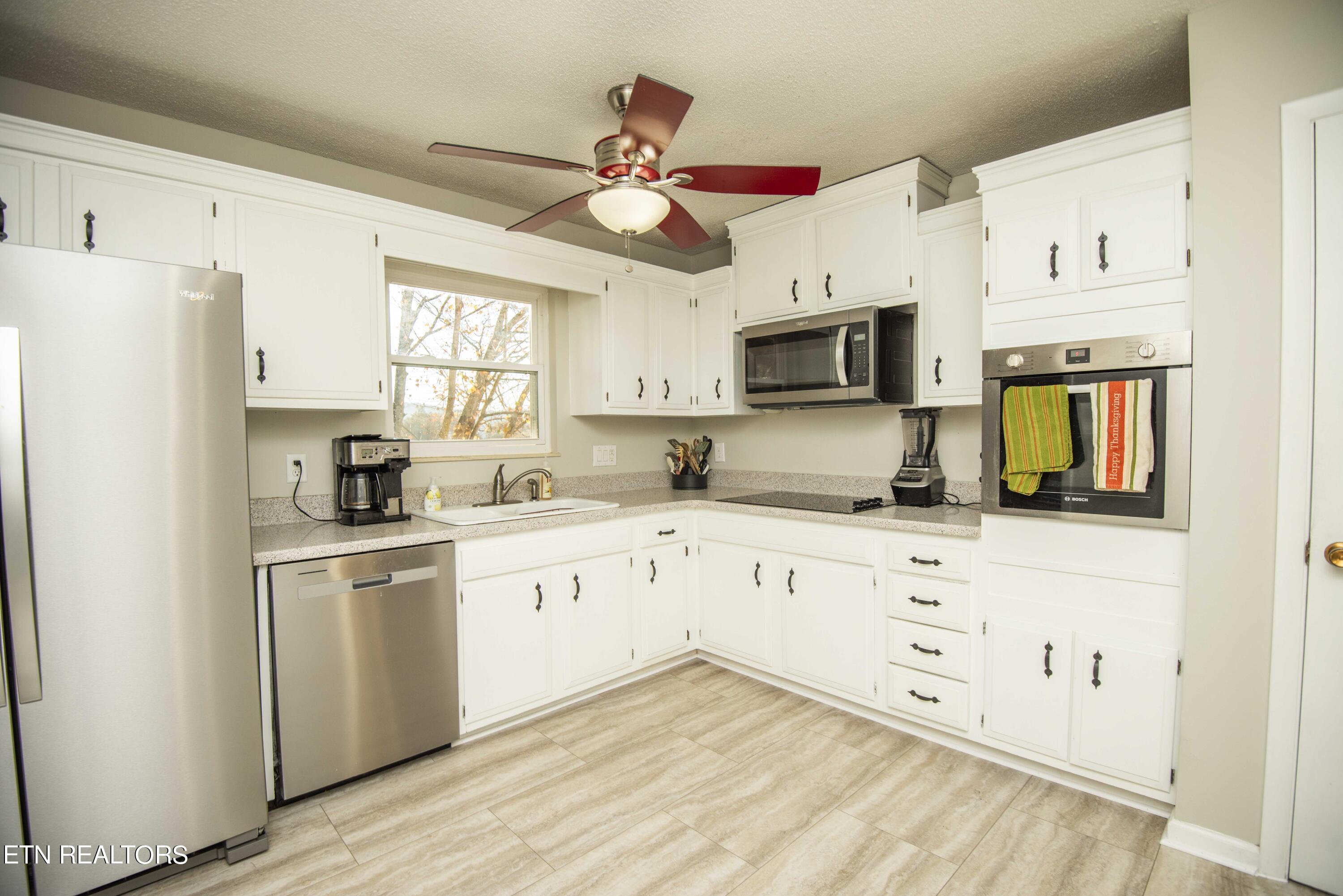 6408 Flintrock Circle