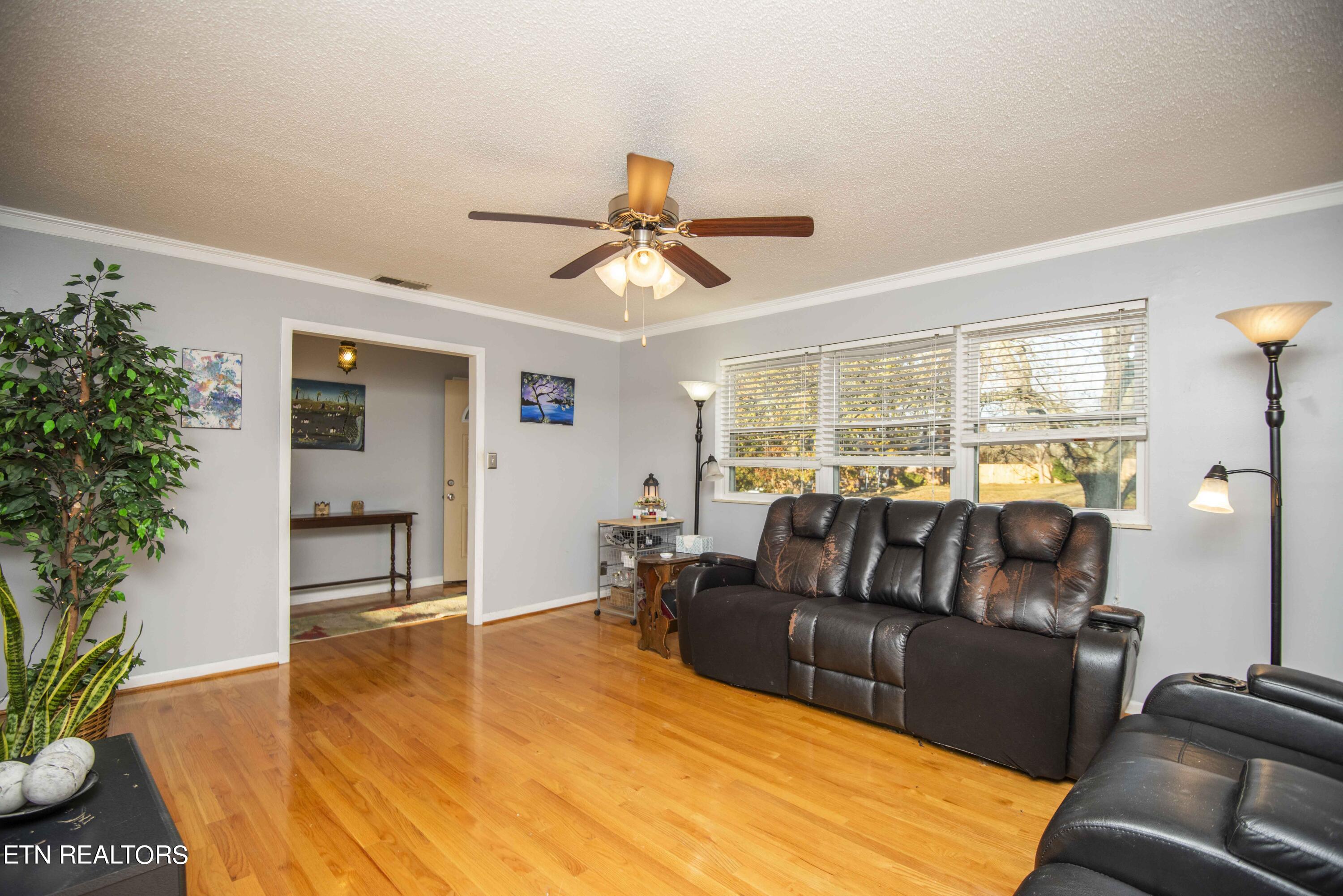 6408 Flintrock Circle