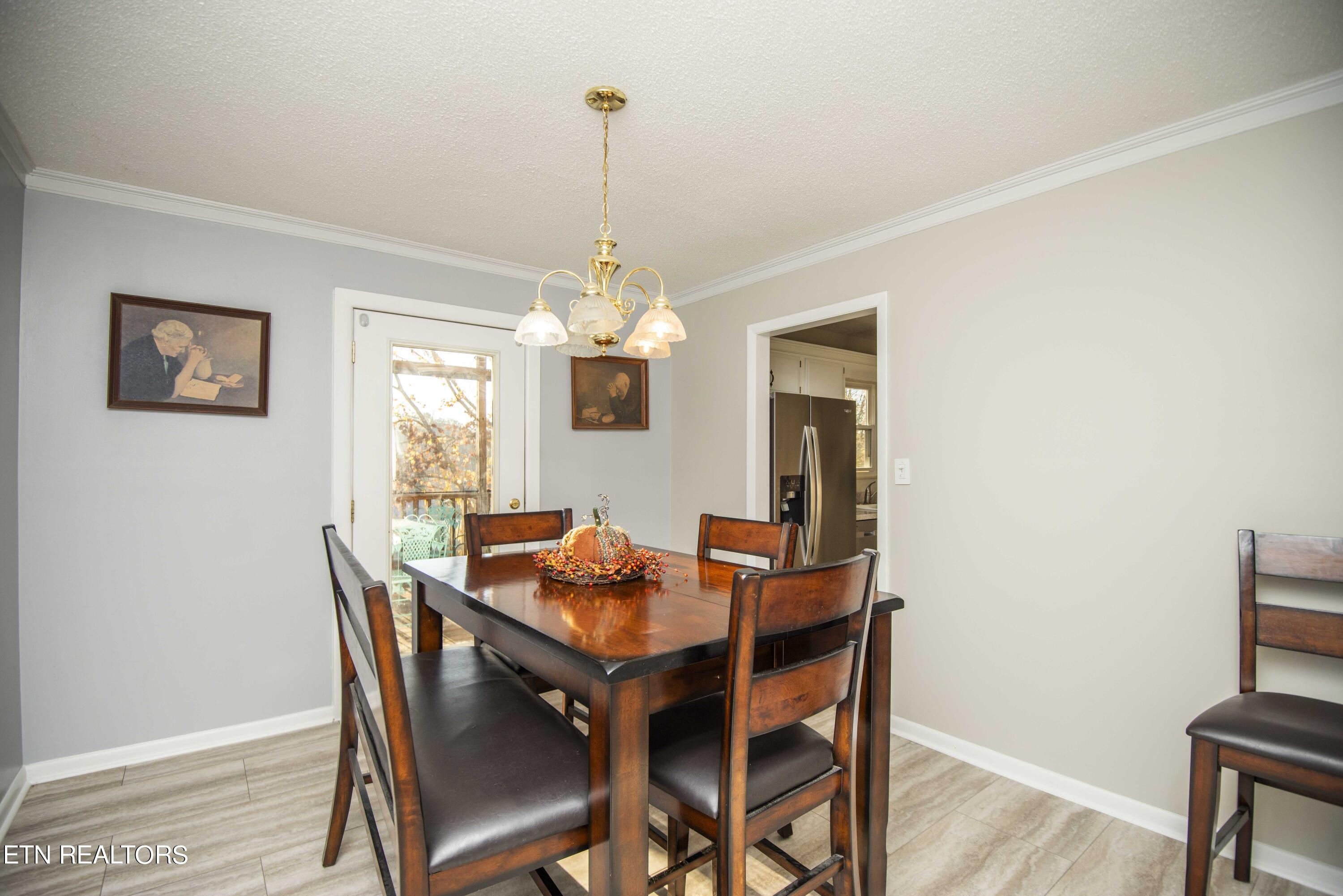 6408 Flintrock Circle