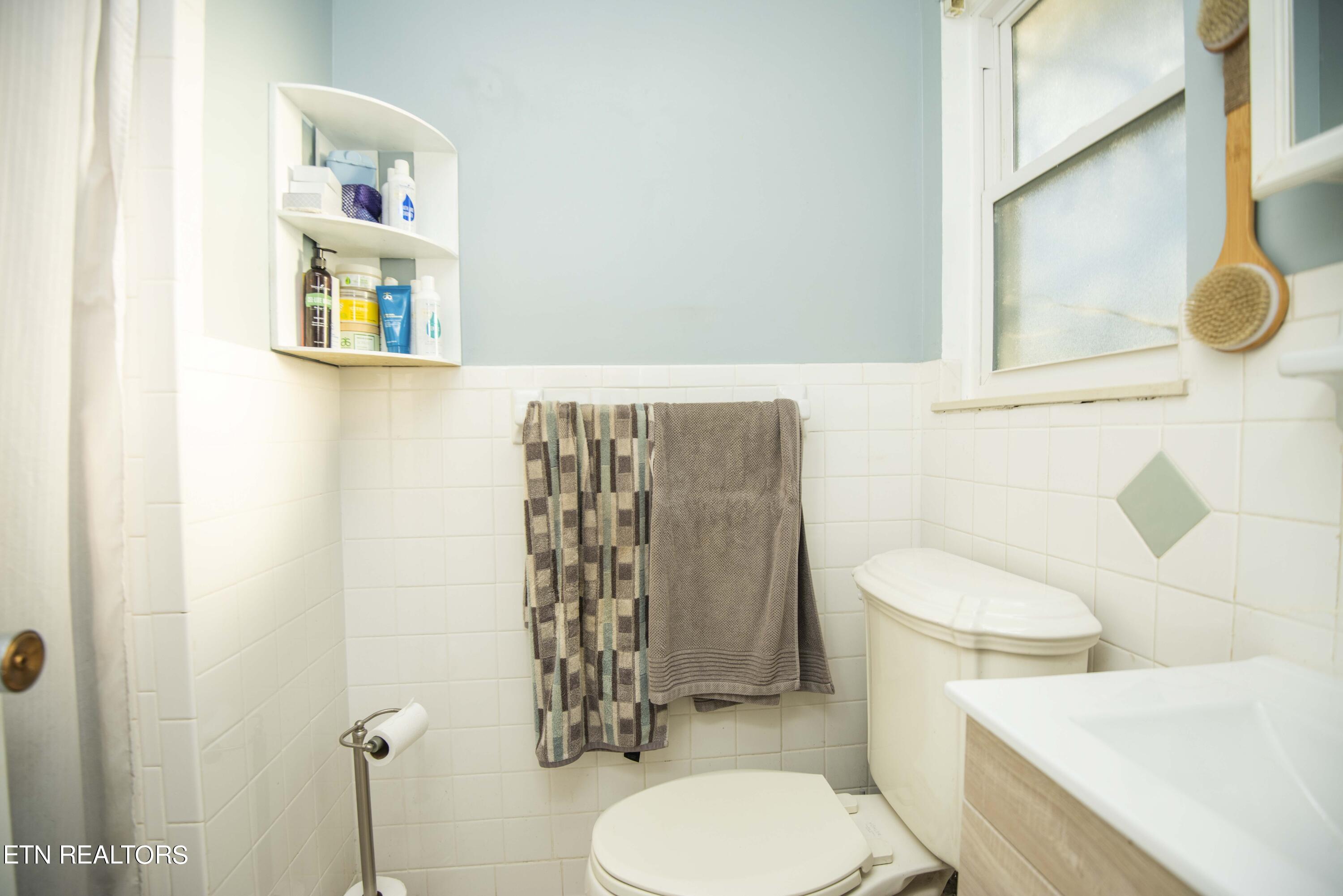 6408 Flintrock Circle