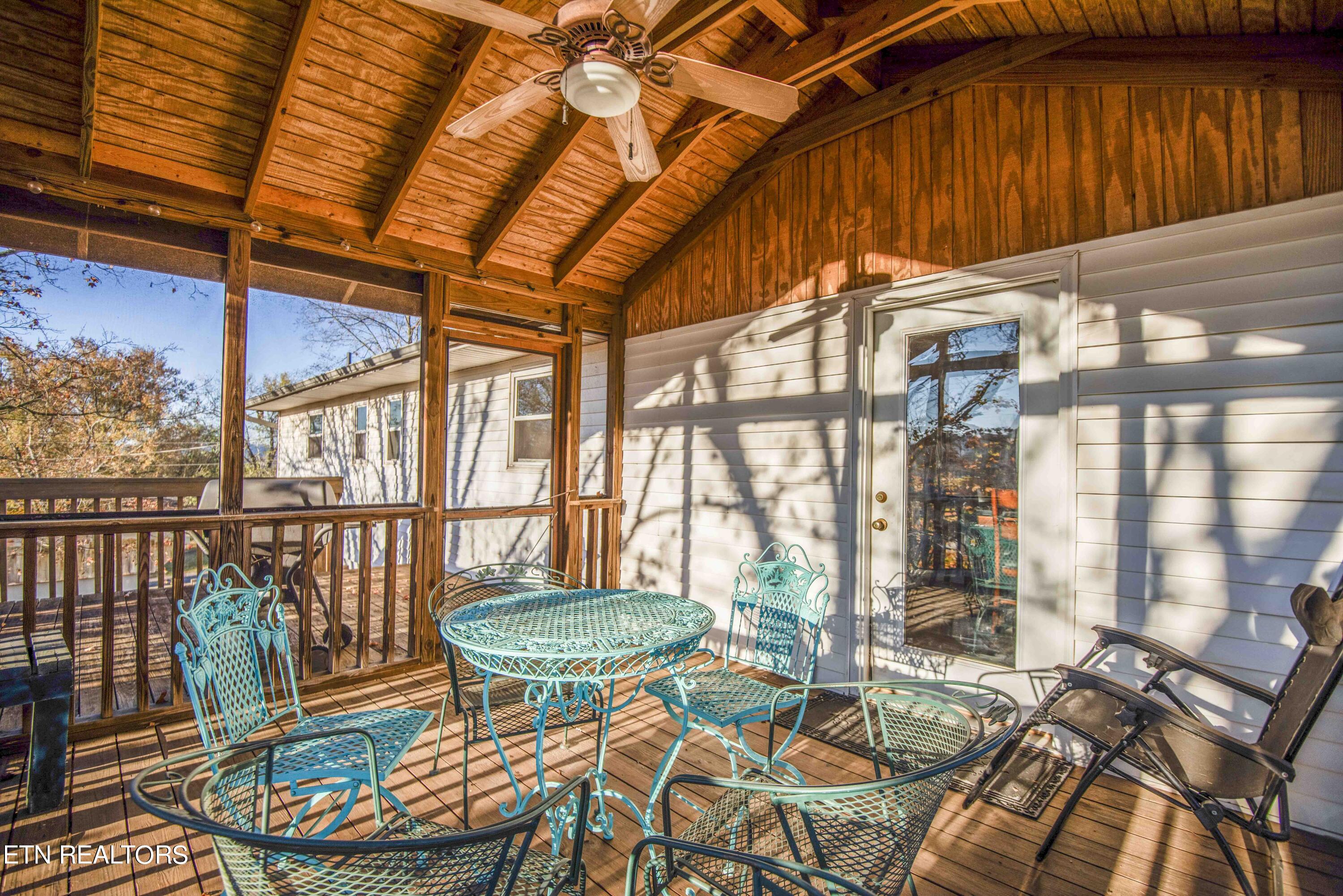 6408 Flintrock Circle