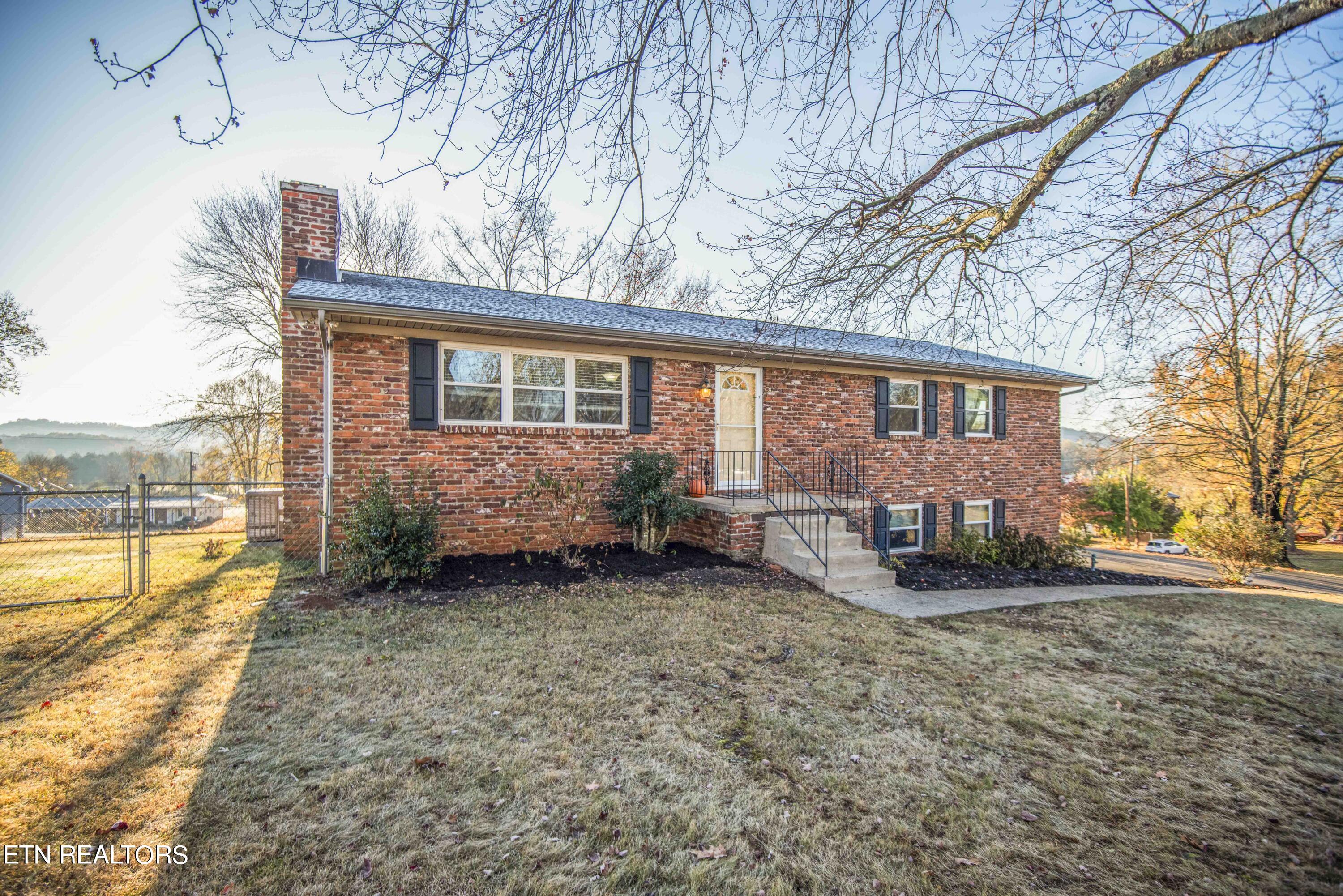 6408 Flintrock Circle