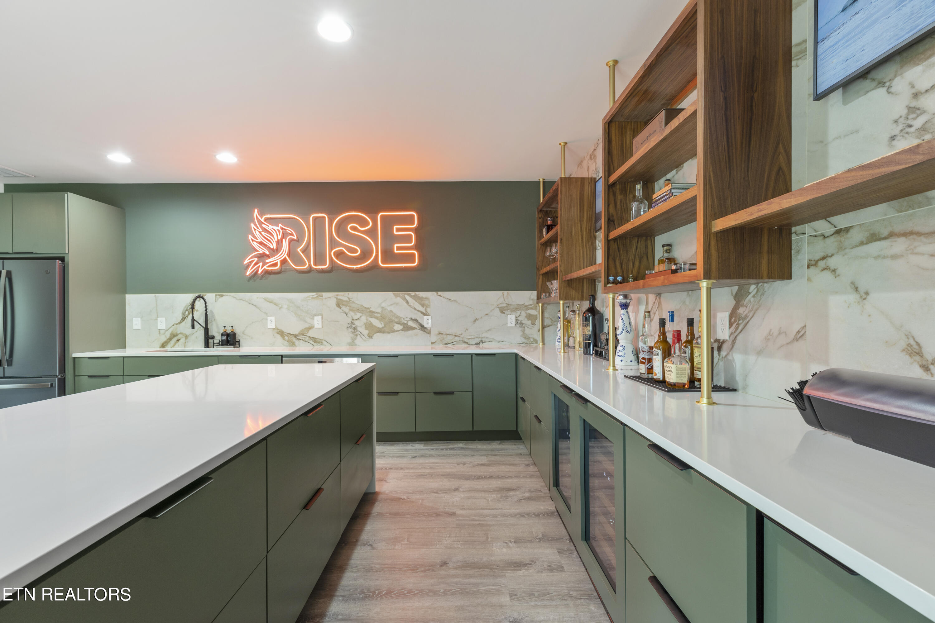 12506 Ivy Lake Drive