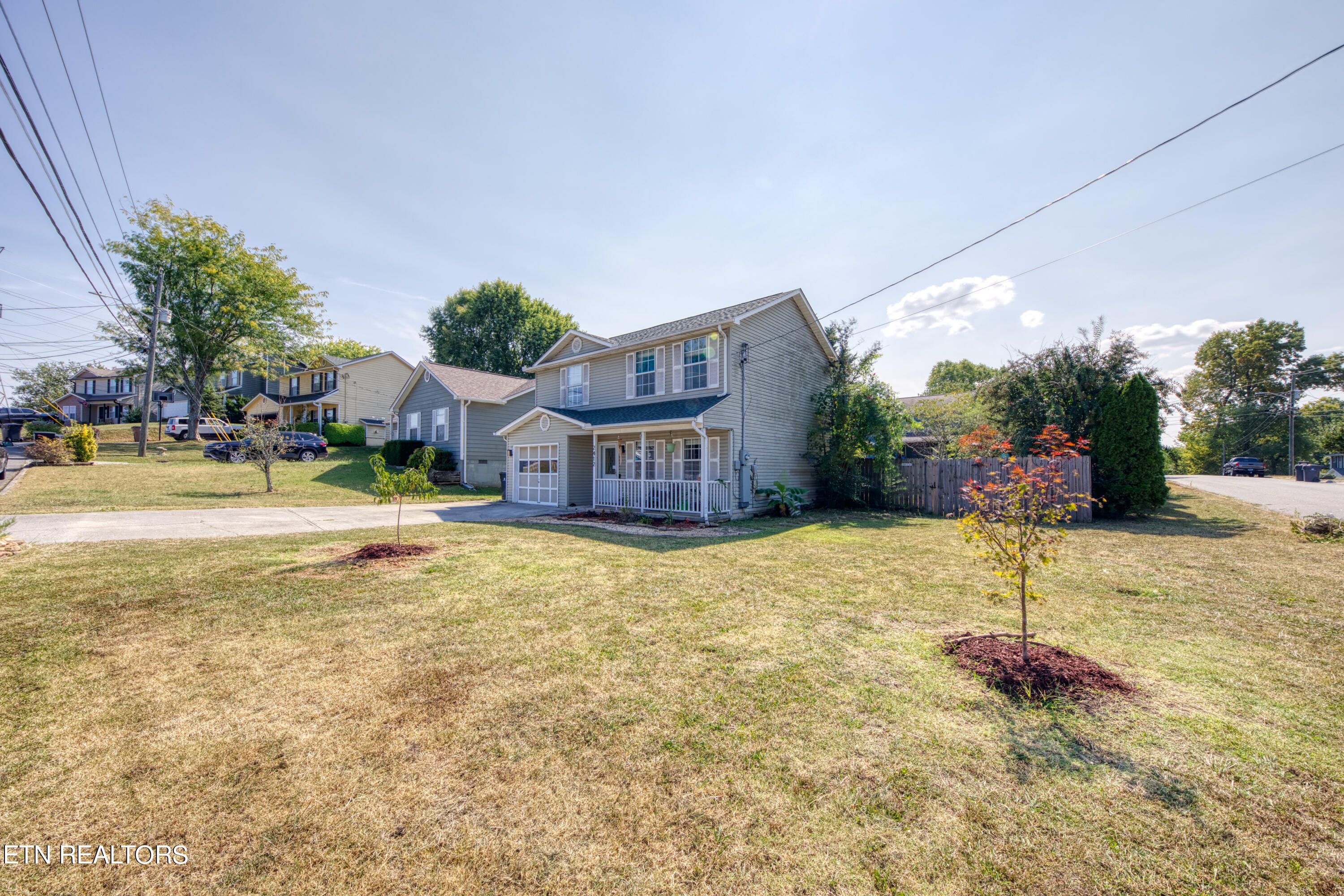 2412 Wadsworth Drive