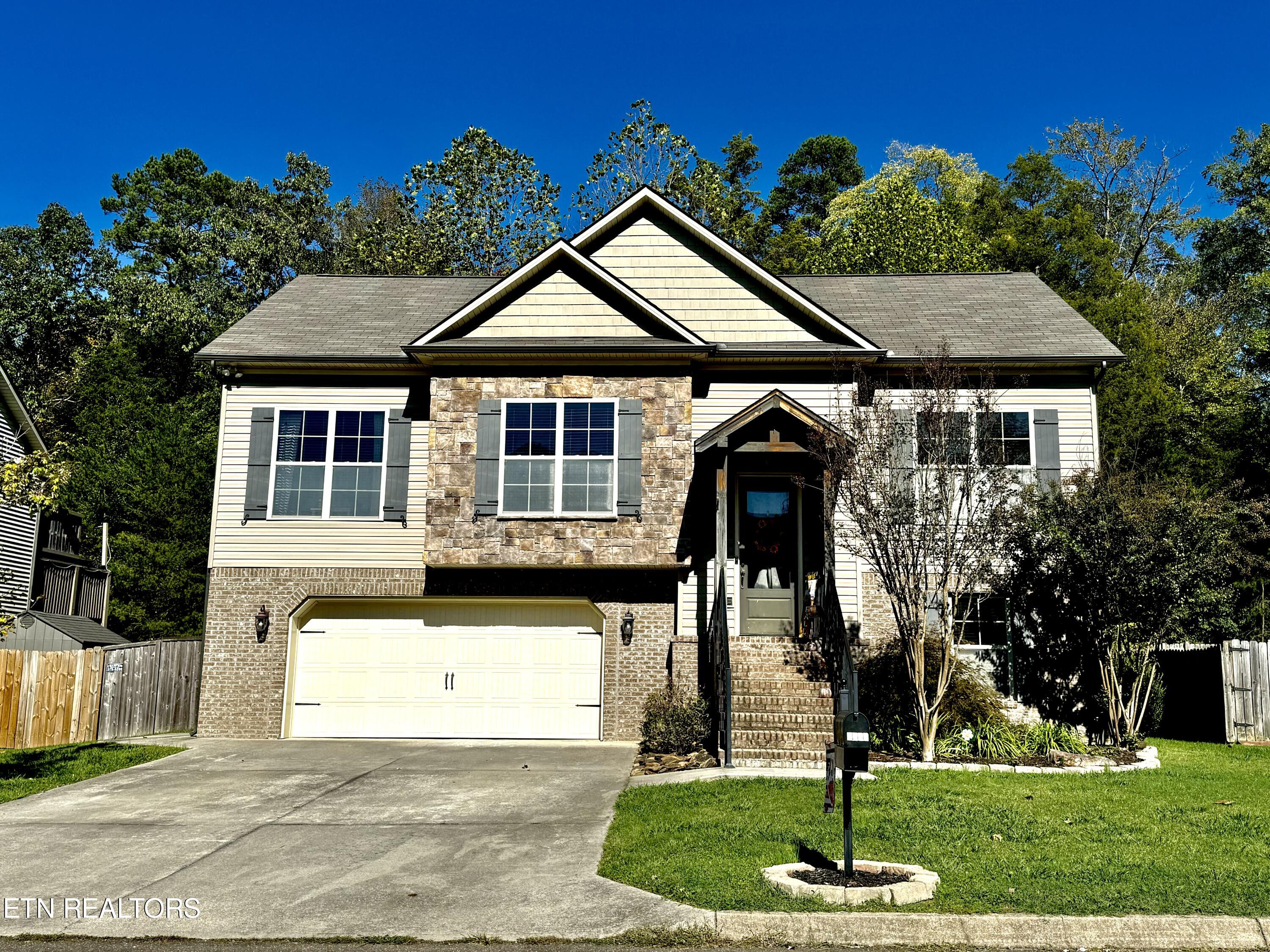 7148 Grizzly Creek Lane