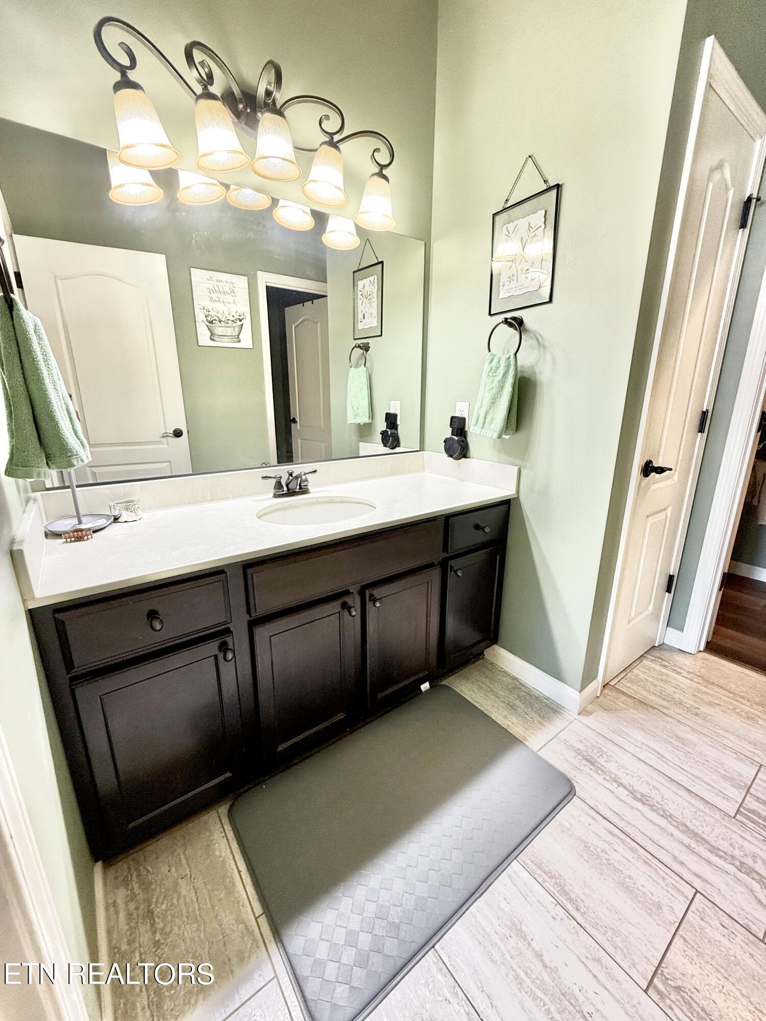 7148 Grizzly Creek Lane