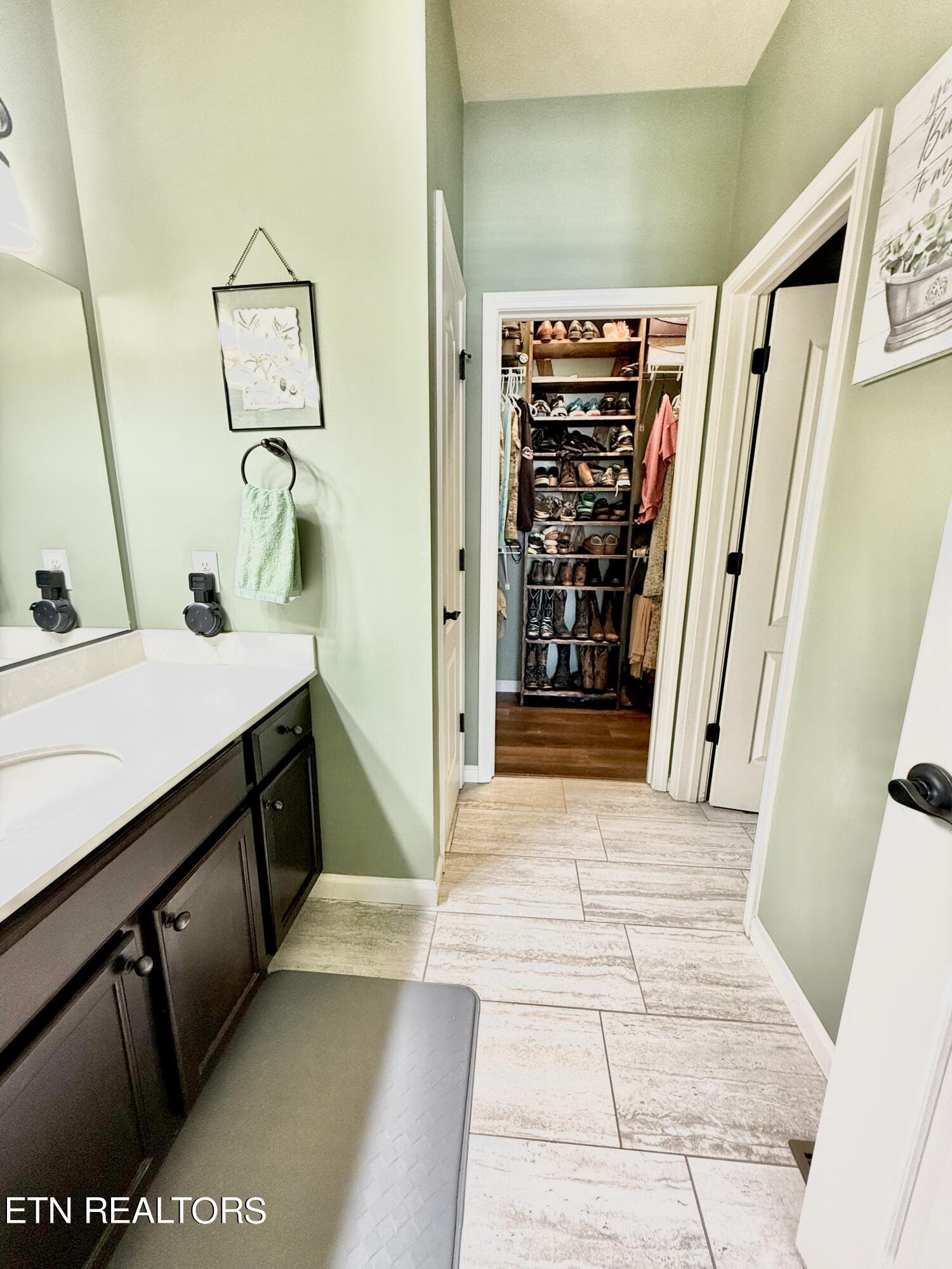 7148 Grizzly Creek Lane