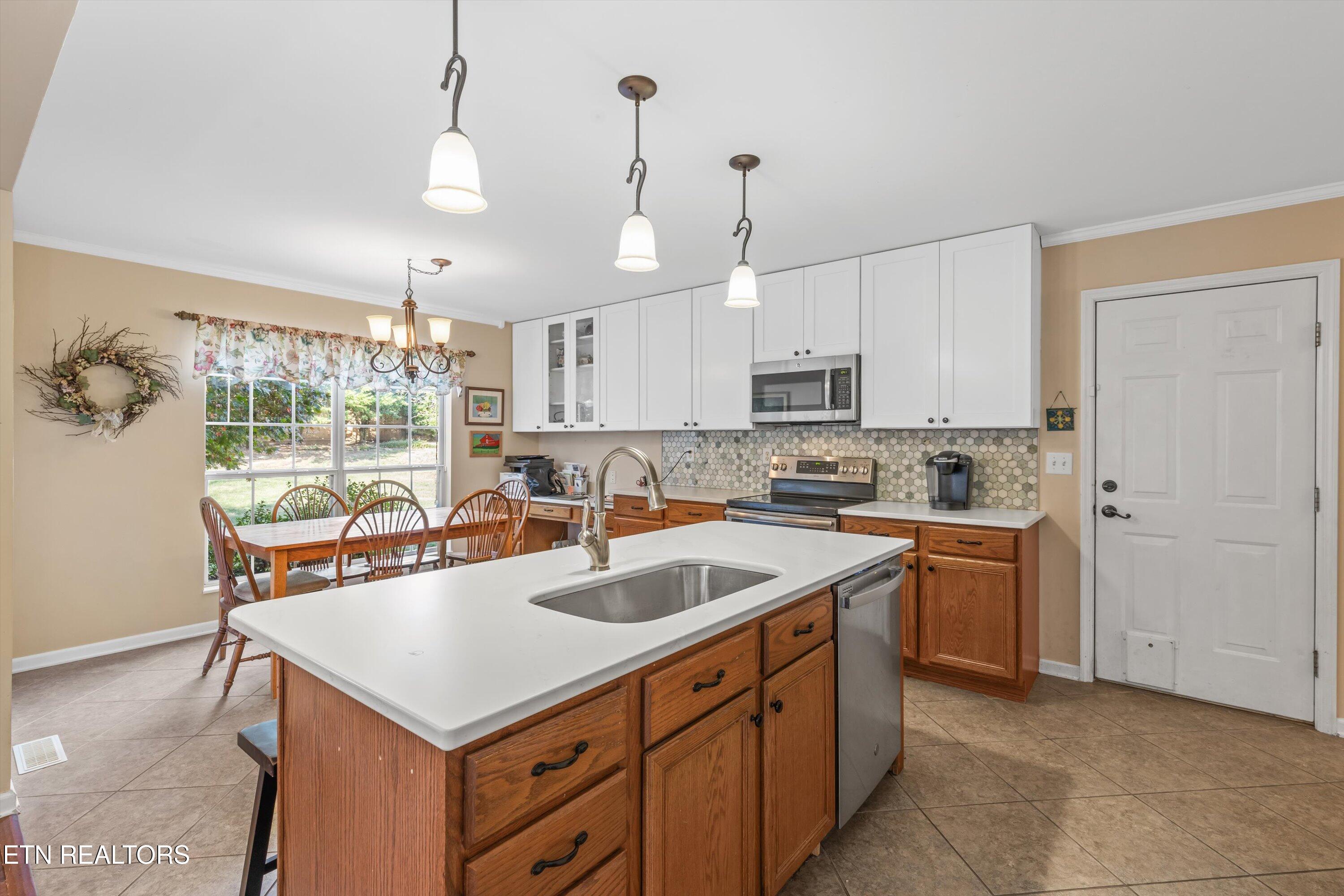 9541 Hoyle Beals Drive