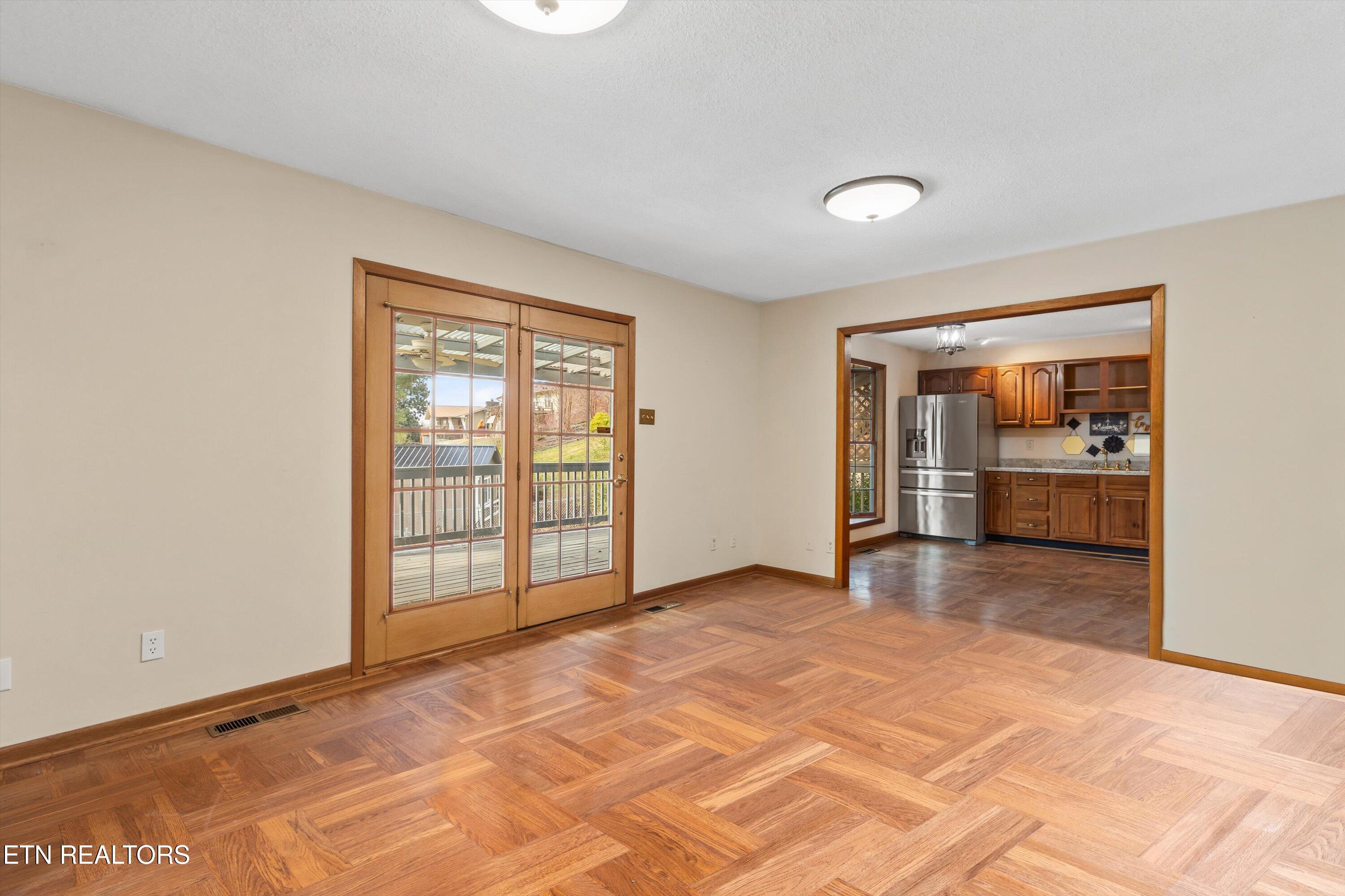 5305 SW Jonathan Way