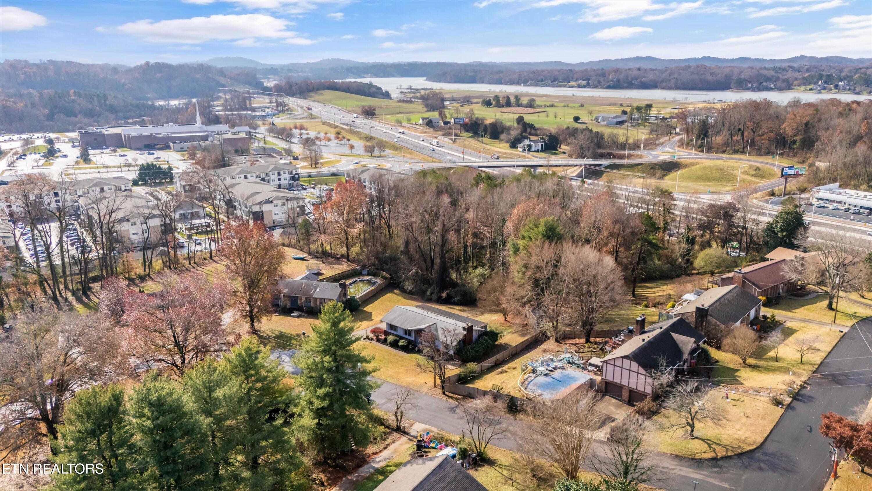 5305 SW Jonathan Way