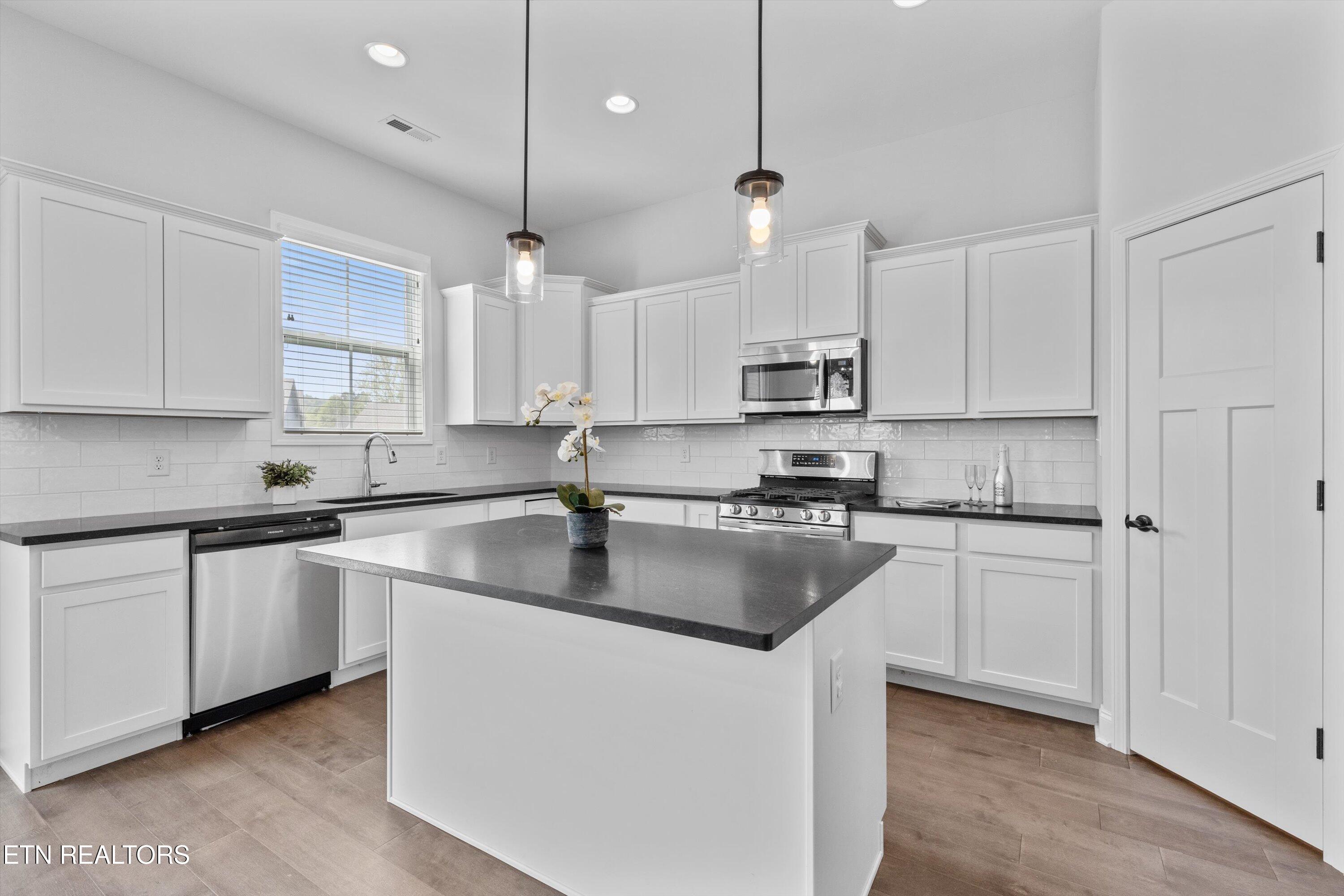 1154 Cedar Break Drive