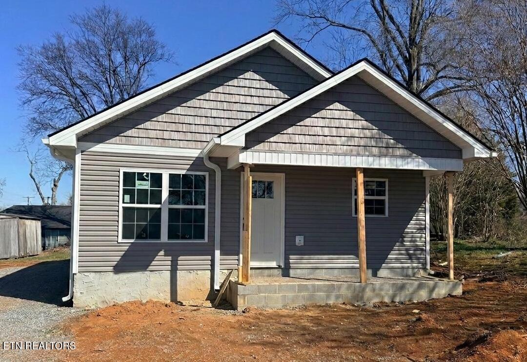 207 Andy Carr Ave