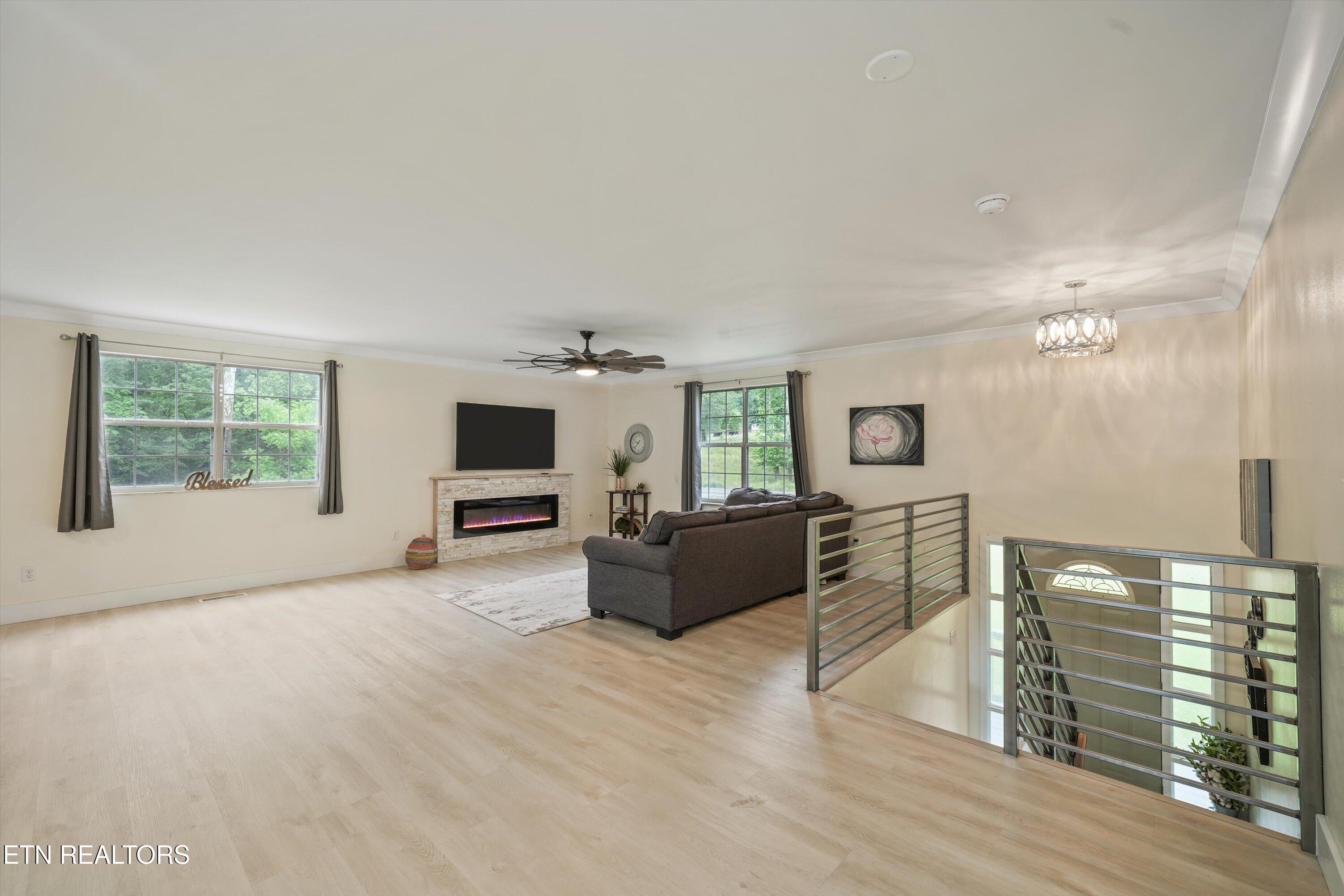 12200 Yarnell Rd