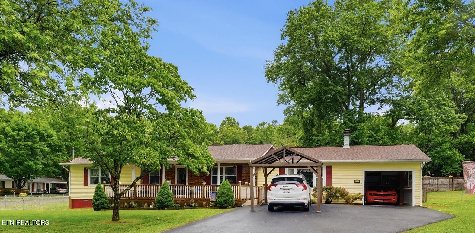 321 Smoky View Rd