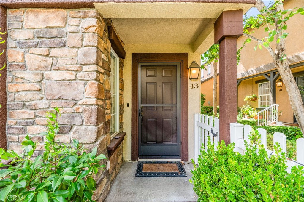 43 Three Vines Court