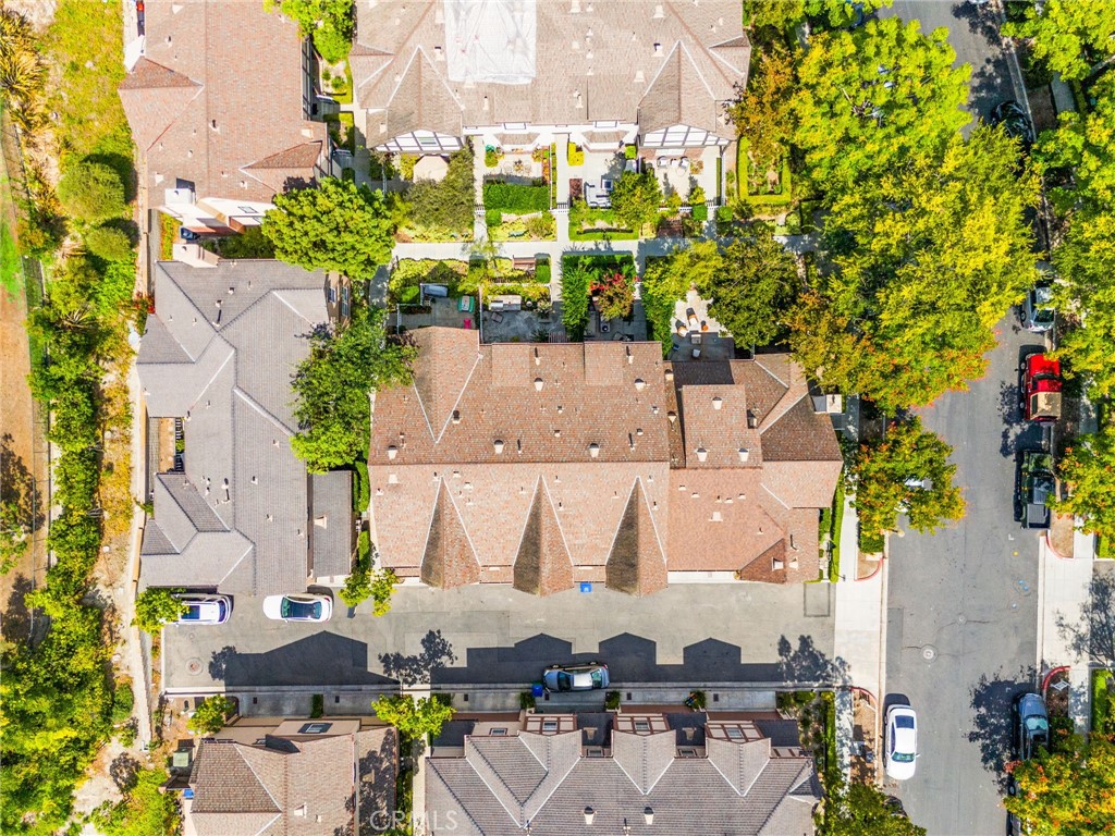 43 Three Vines Court