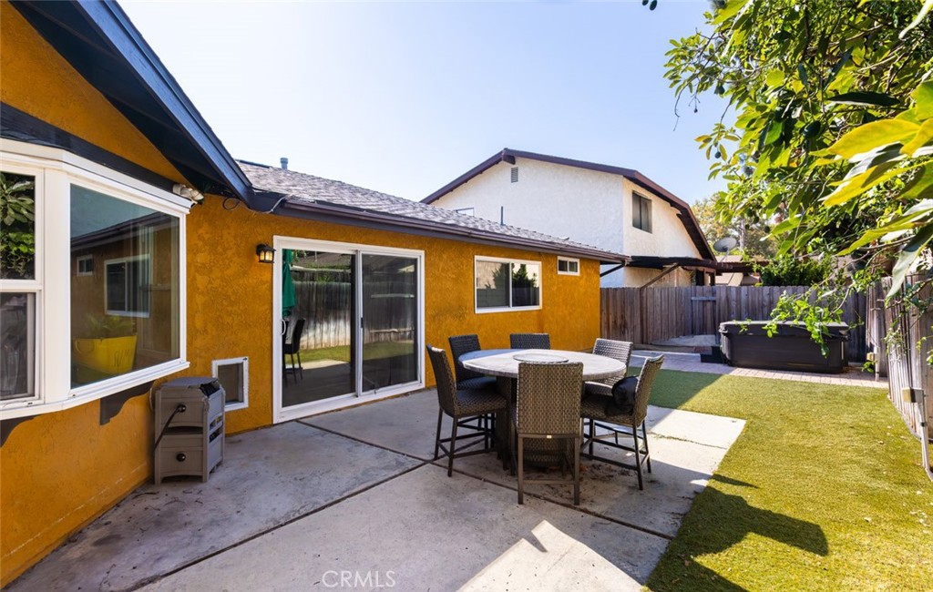 262 S La Linda Drive