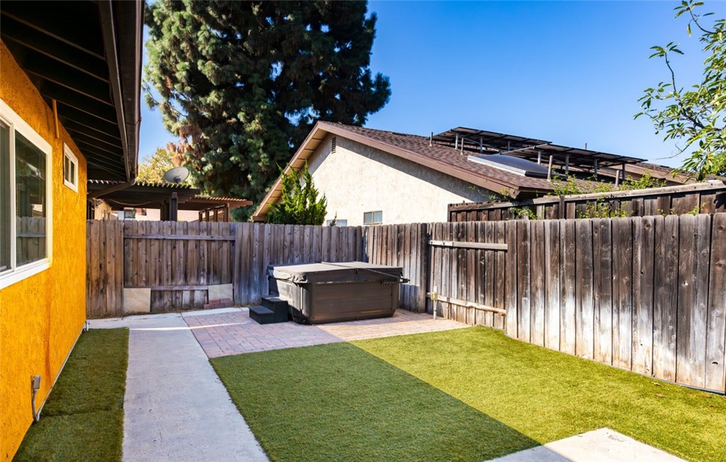 262 S La Linda Drive