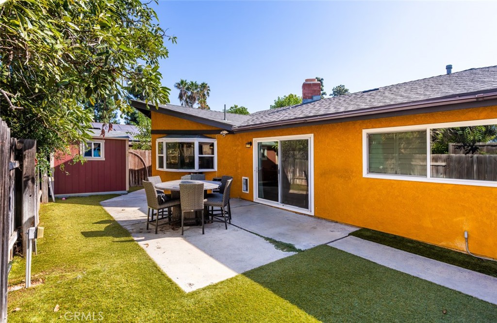 262 S La Linda Drive