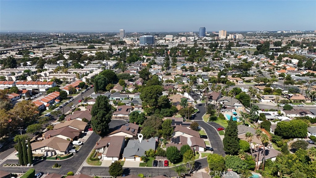262 S La Linda Drive