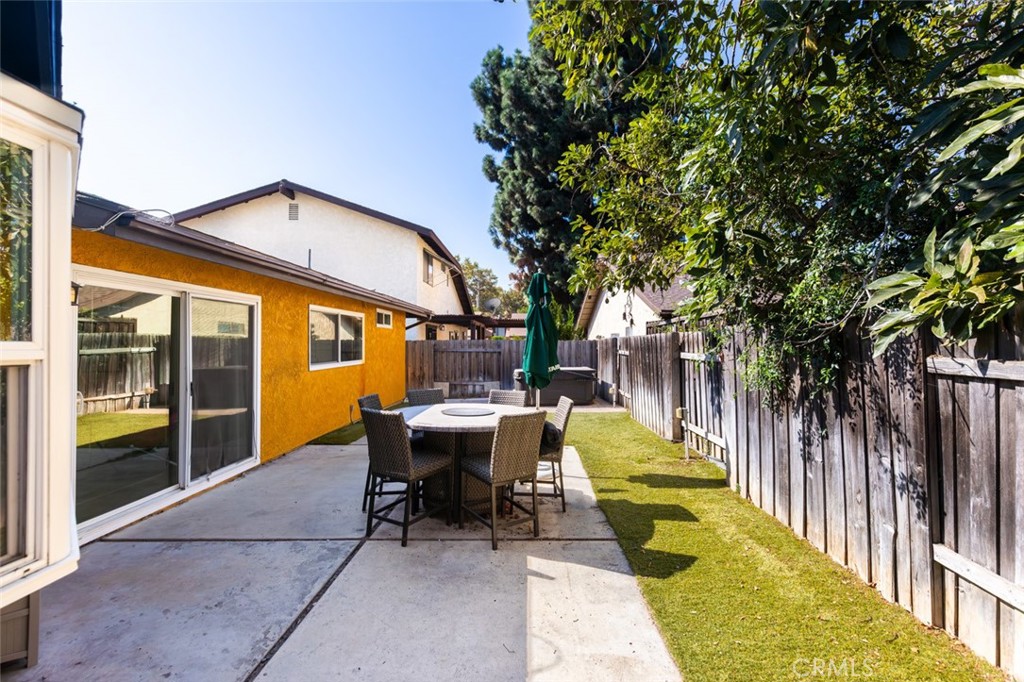 262 S La Linda Drive