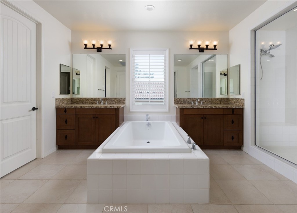 16536 Amberley Court