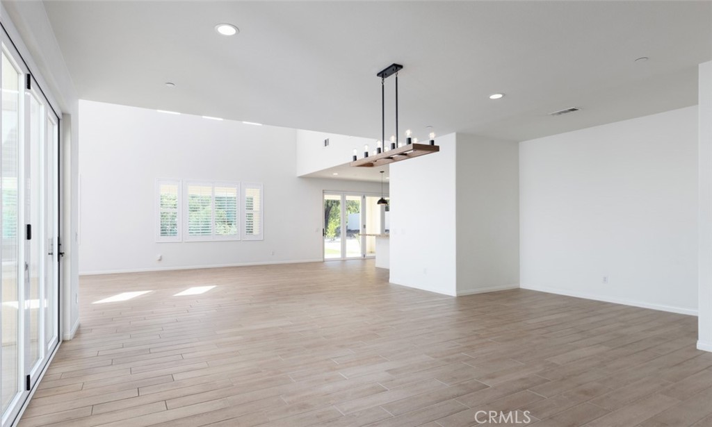 16536 Amberley Court