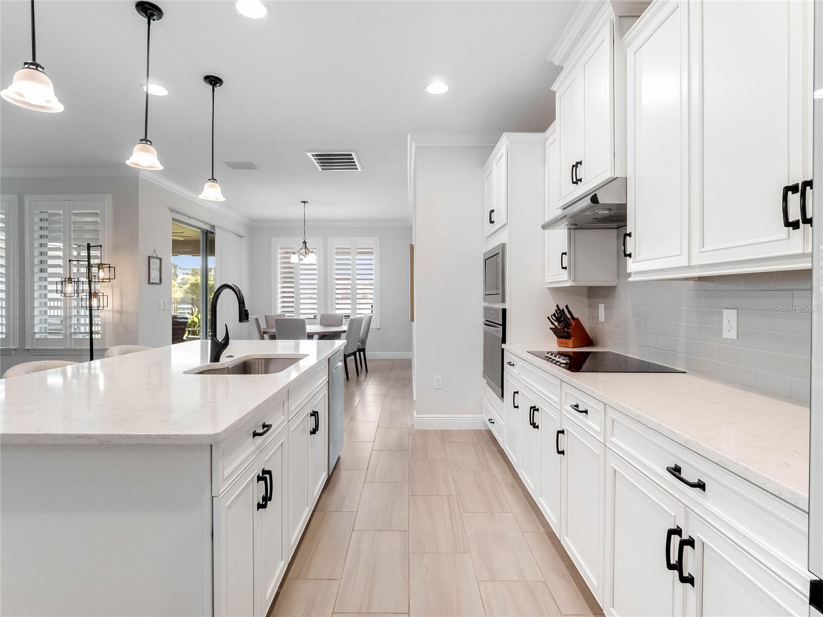 10198 MERRYMEETING BAY DR