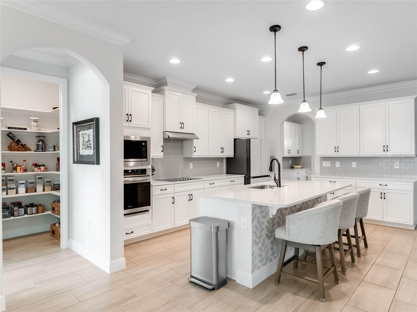 10198 MERRYMEETING BAY DR