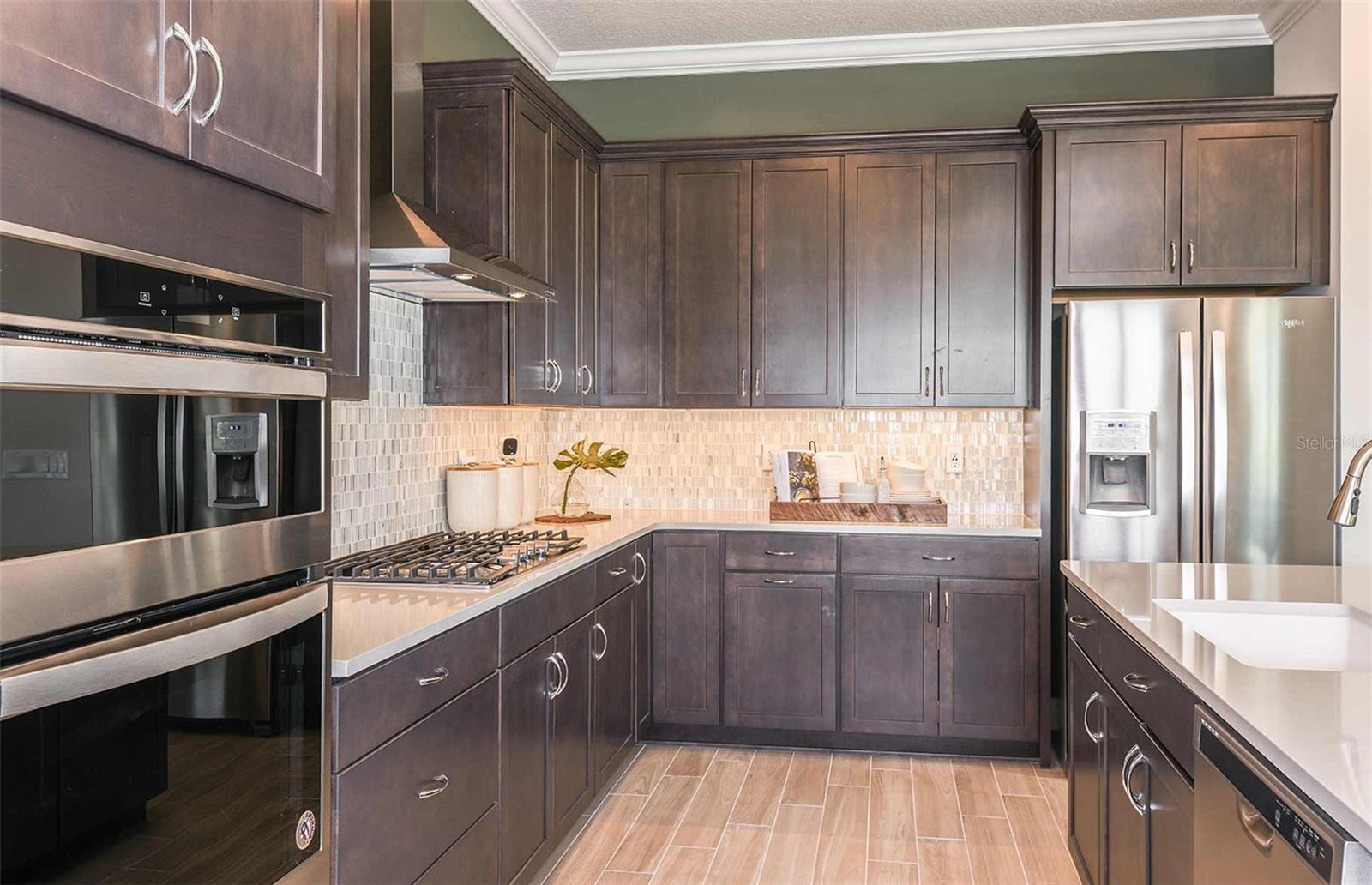 3961 WINDING MEADOWS ST