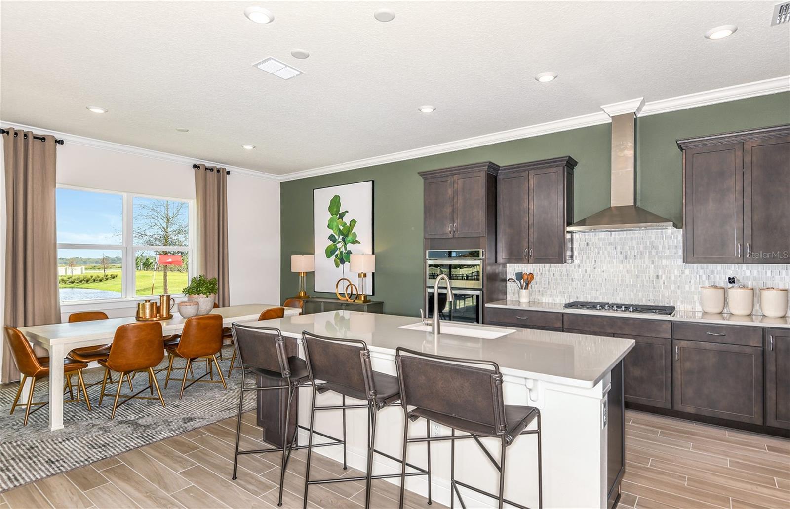 3961 WINDING MEADOWS ST