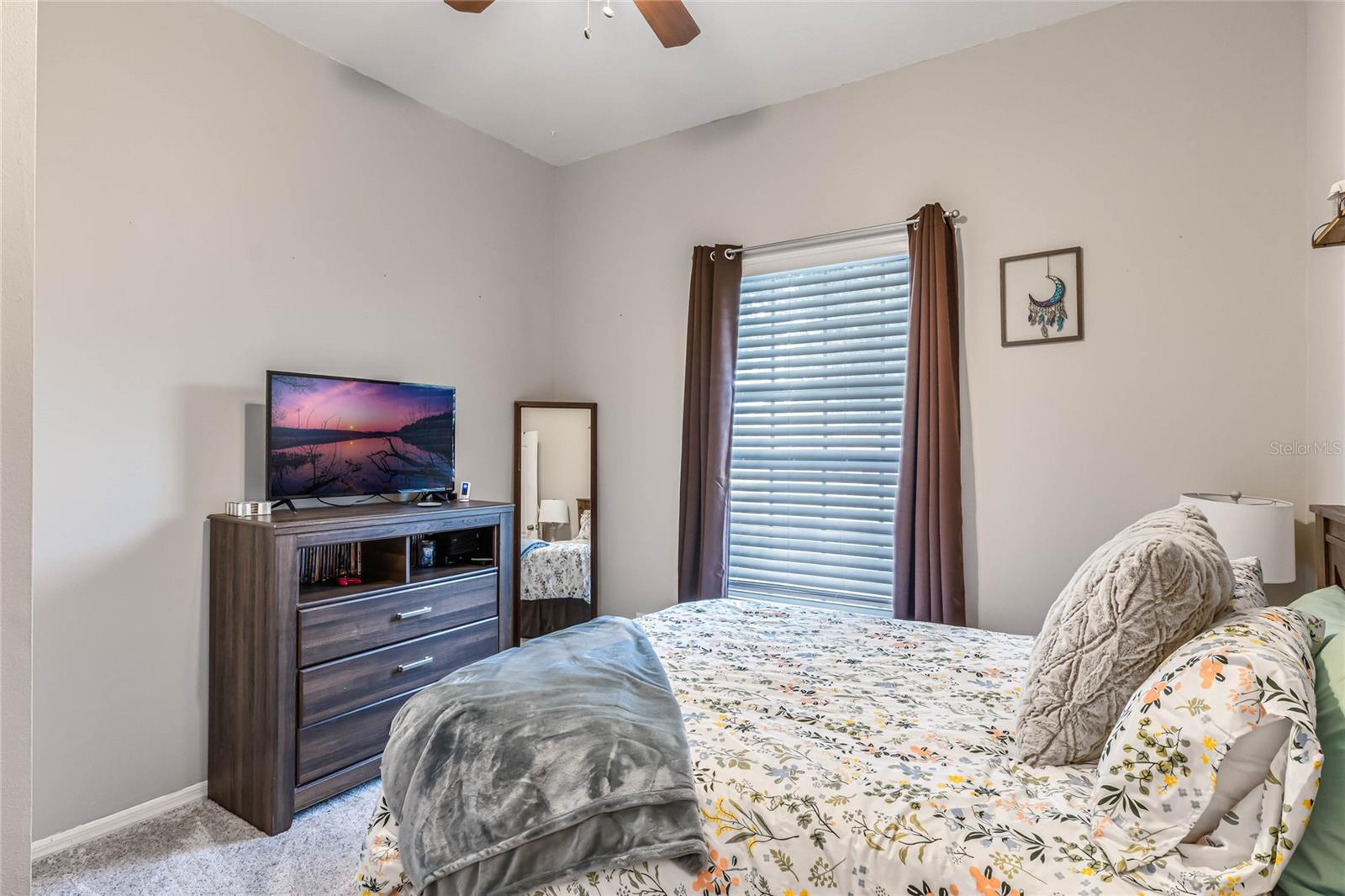2500 DOVETAIL DR