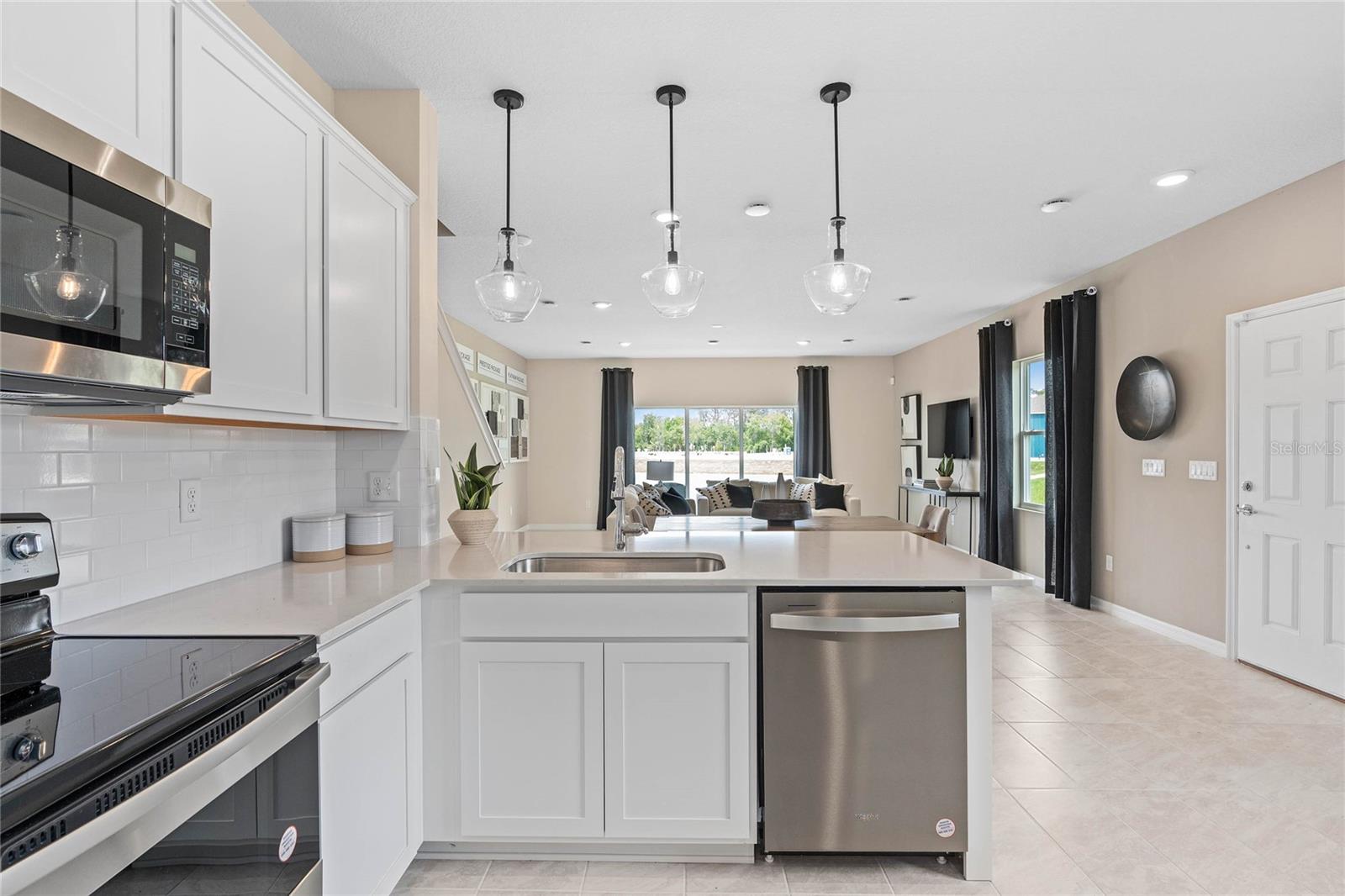 4511 CYPRESS CAY WAY