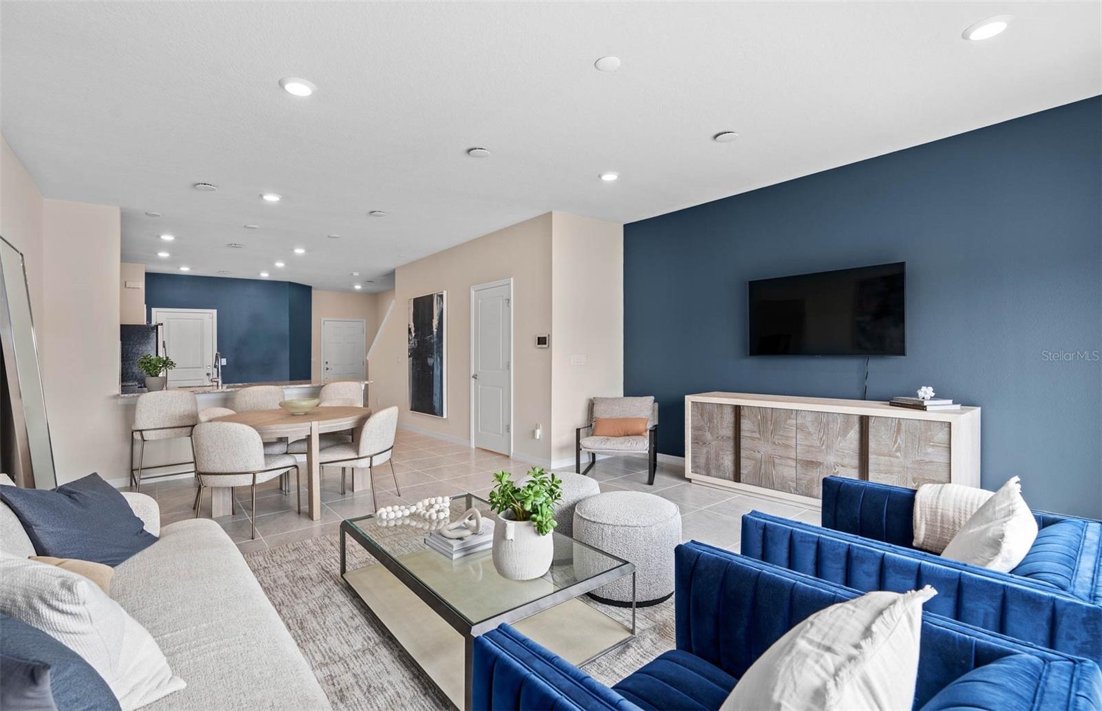 4515 CYPRESS CAY WAY