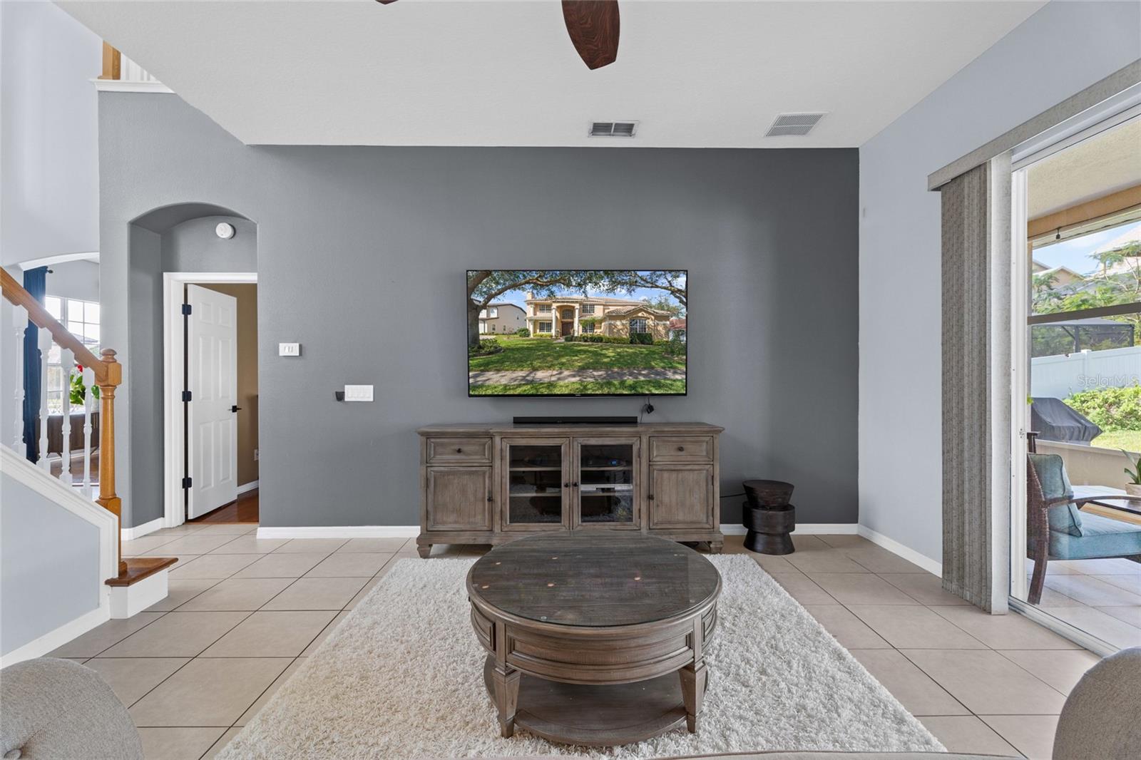 619 LARGOVISTA DR
