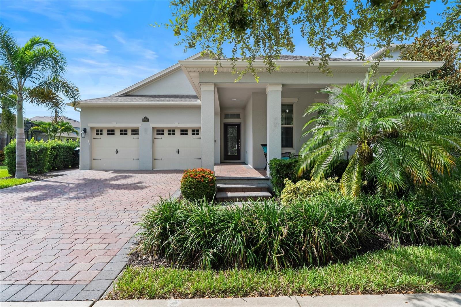 16061 BAYOU CREST DR