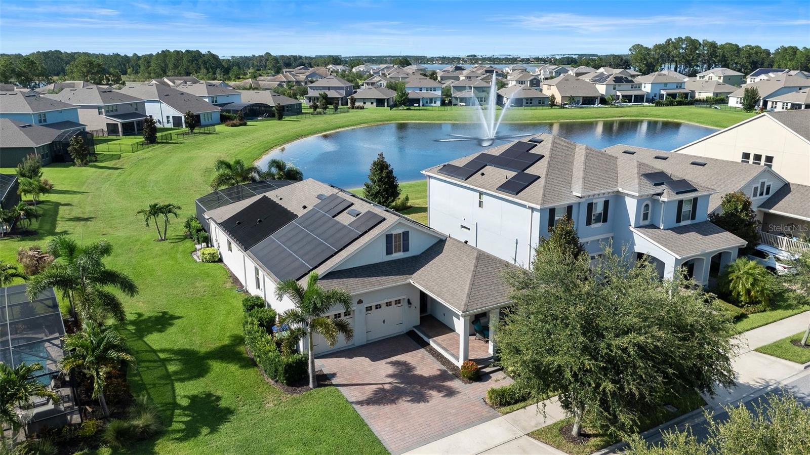 16061 BAYOU CREST DR