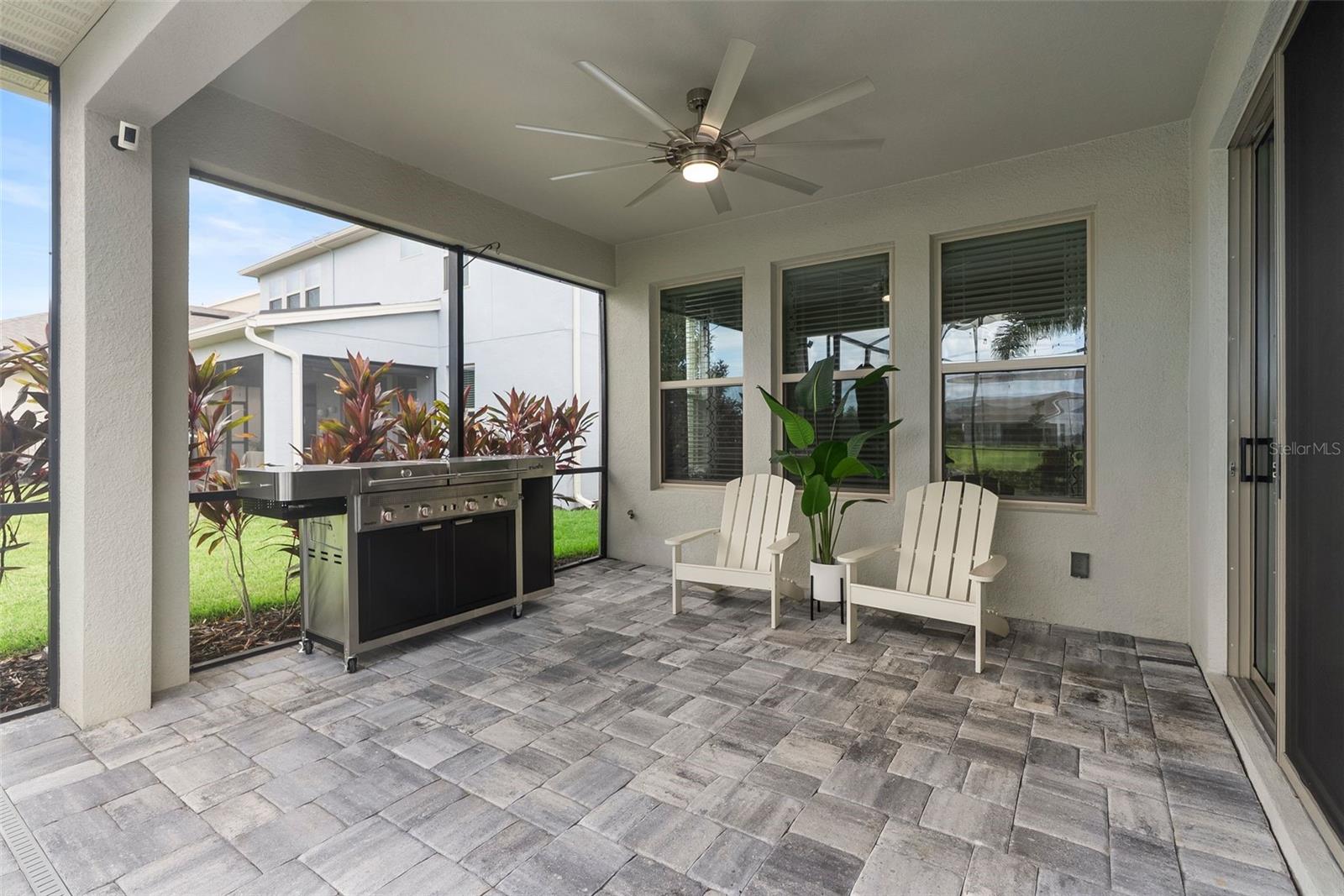 16061 BAYOU CREST DR