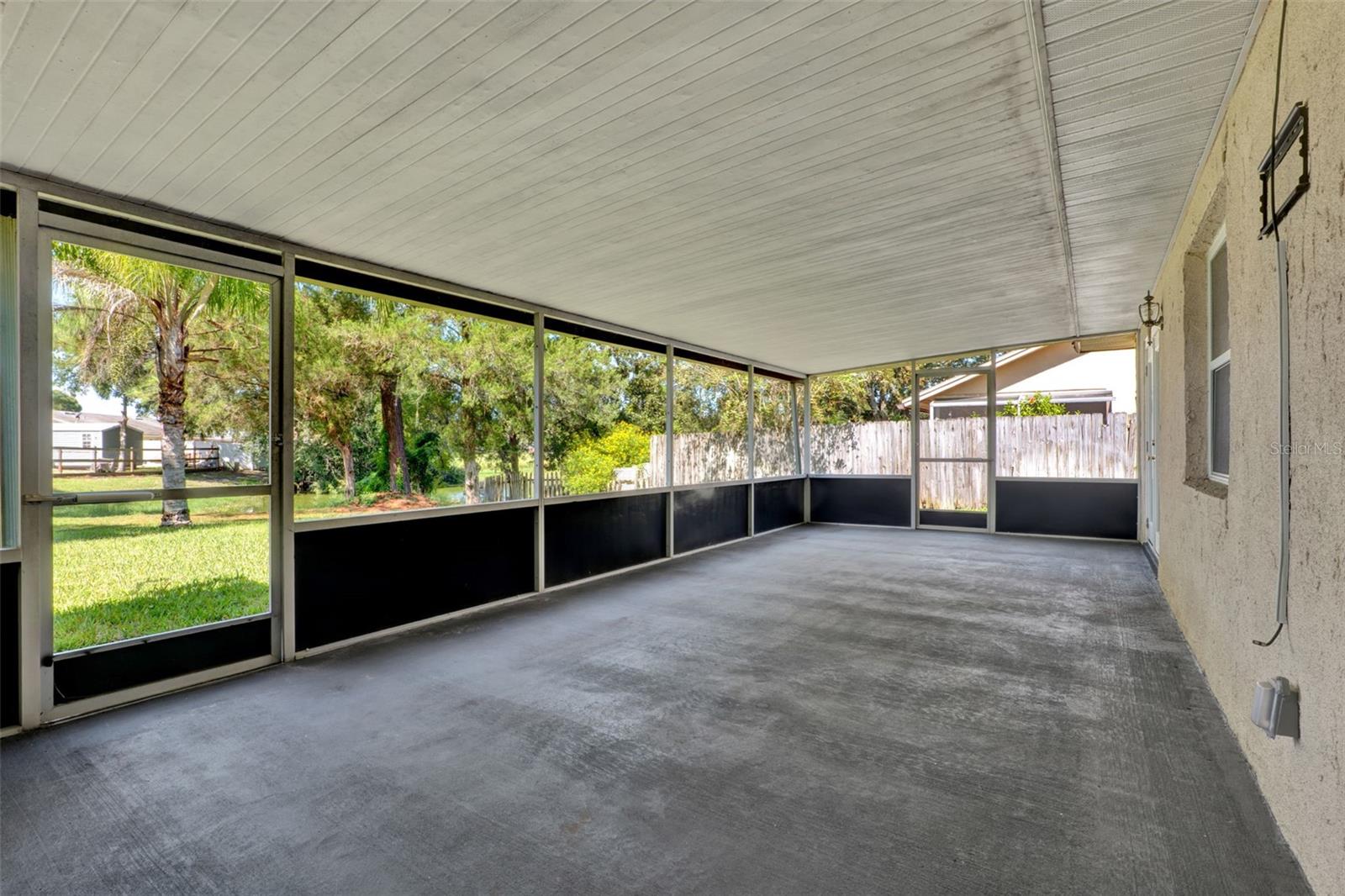 205 KEY WEST CT