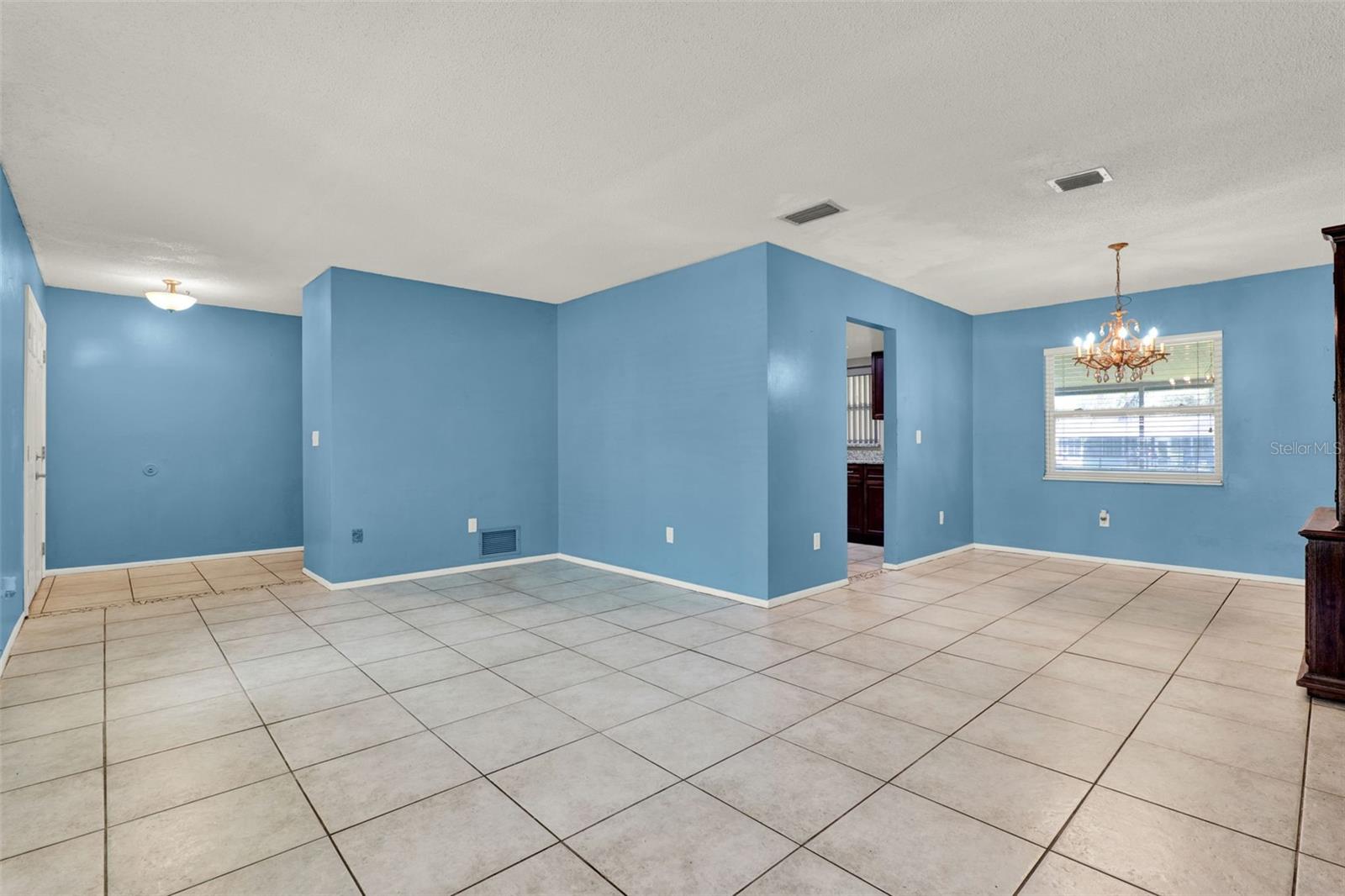 205 KEY WEST CT