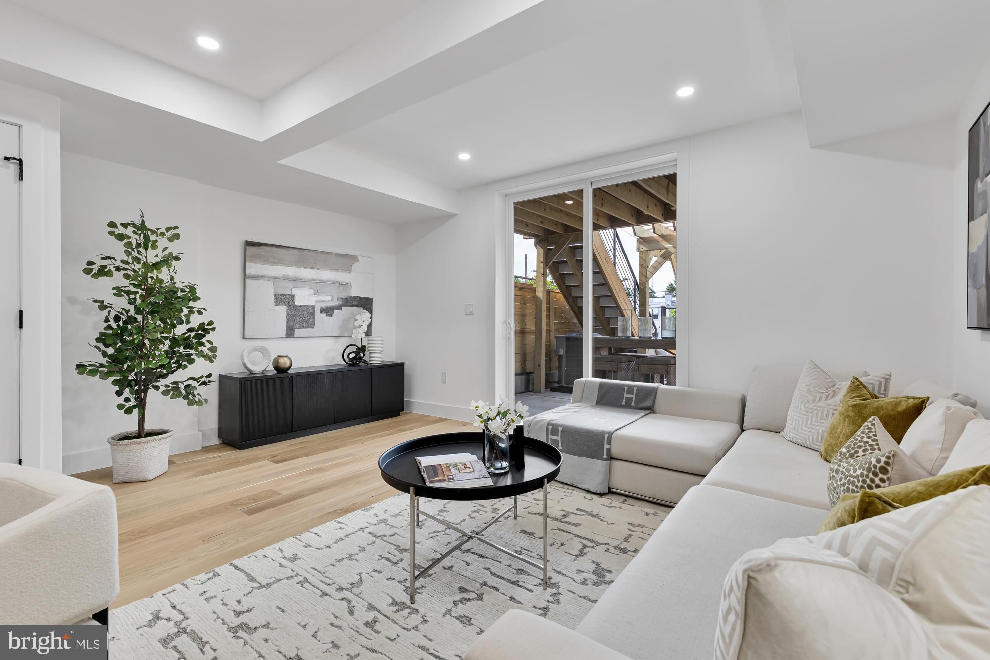 625 GALLATIN STREET NW