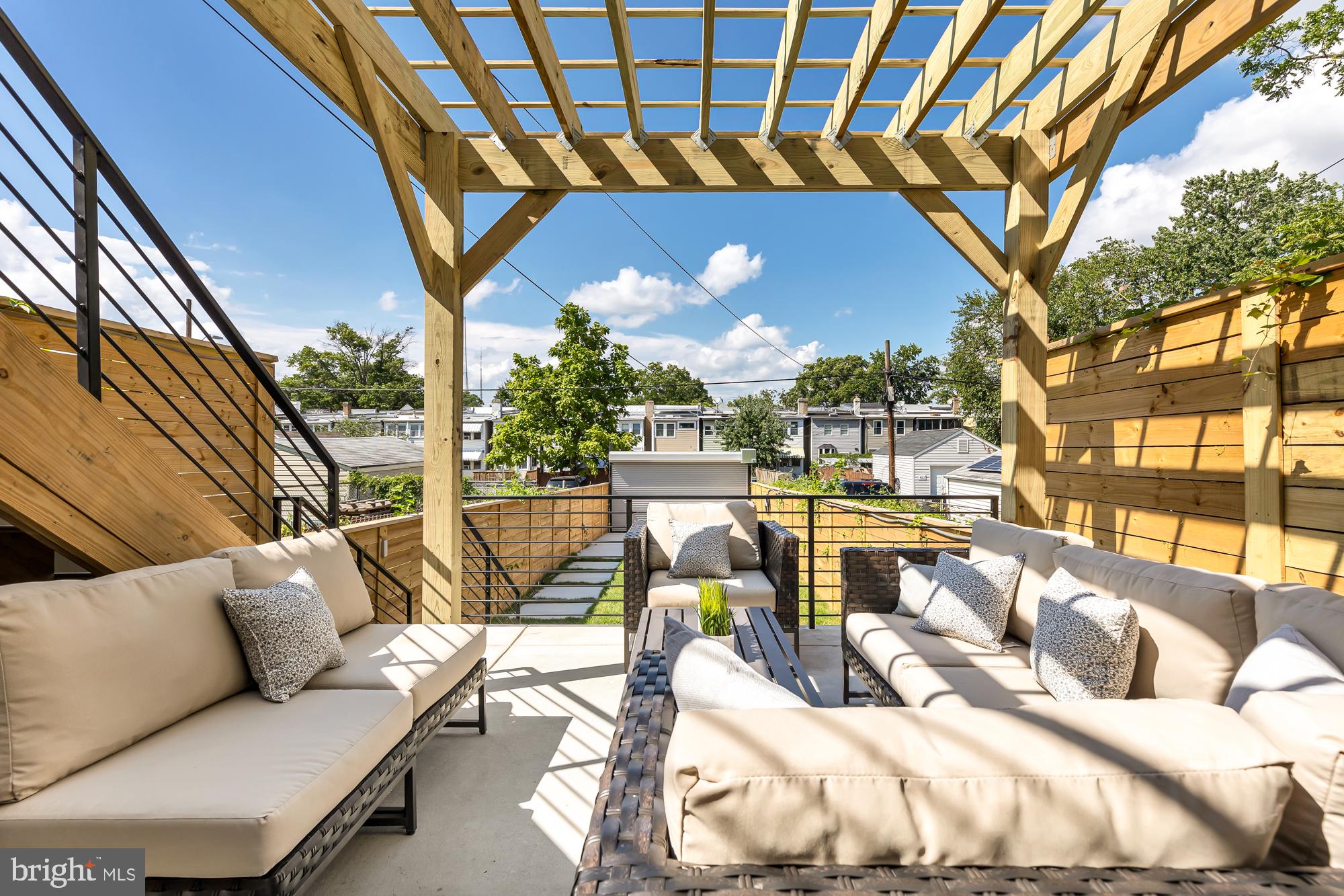 625 GALLATIN STREET NW