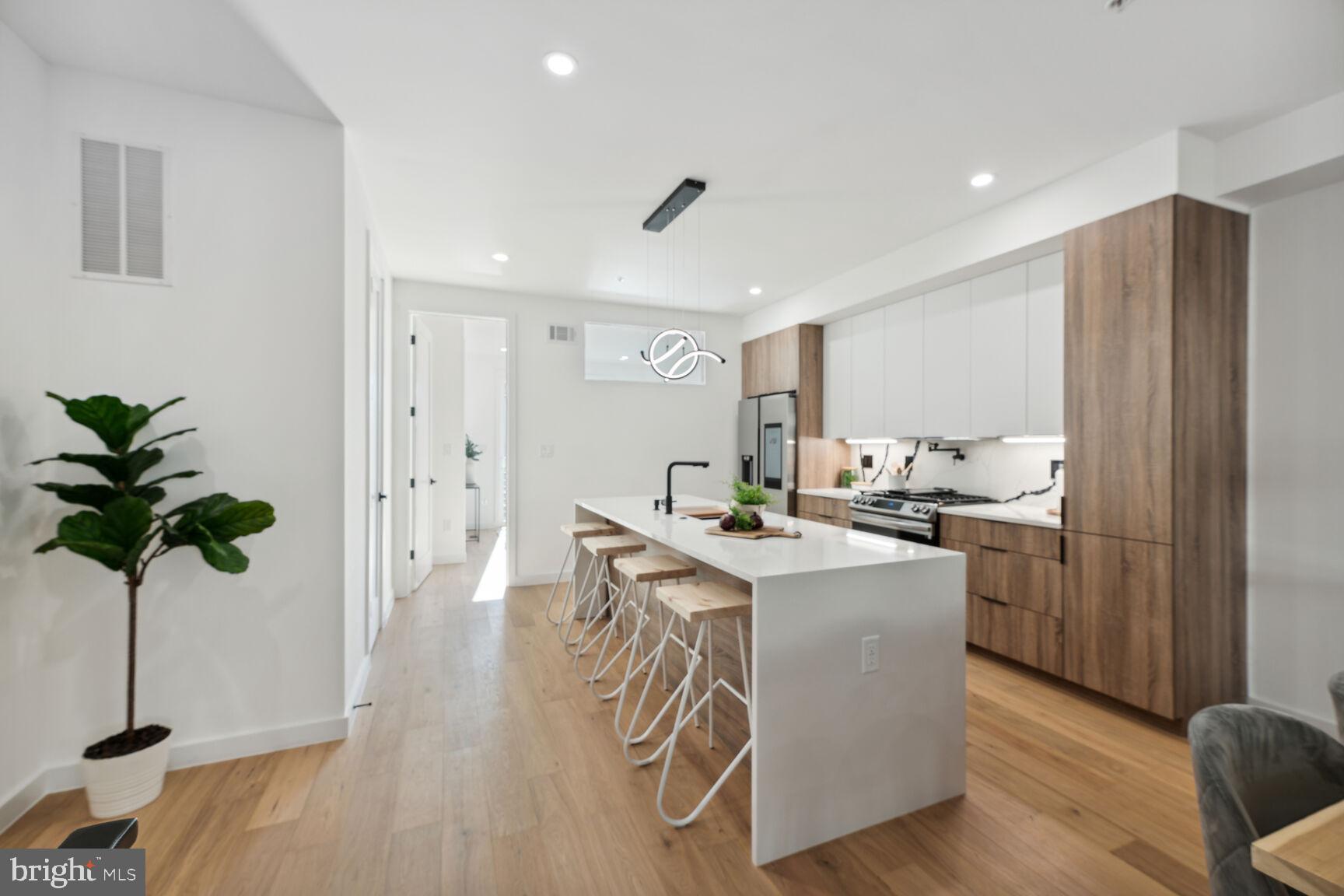 824 Marietta PLACE NW Unit: 1