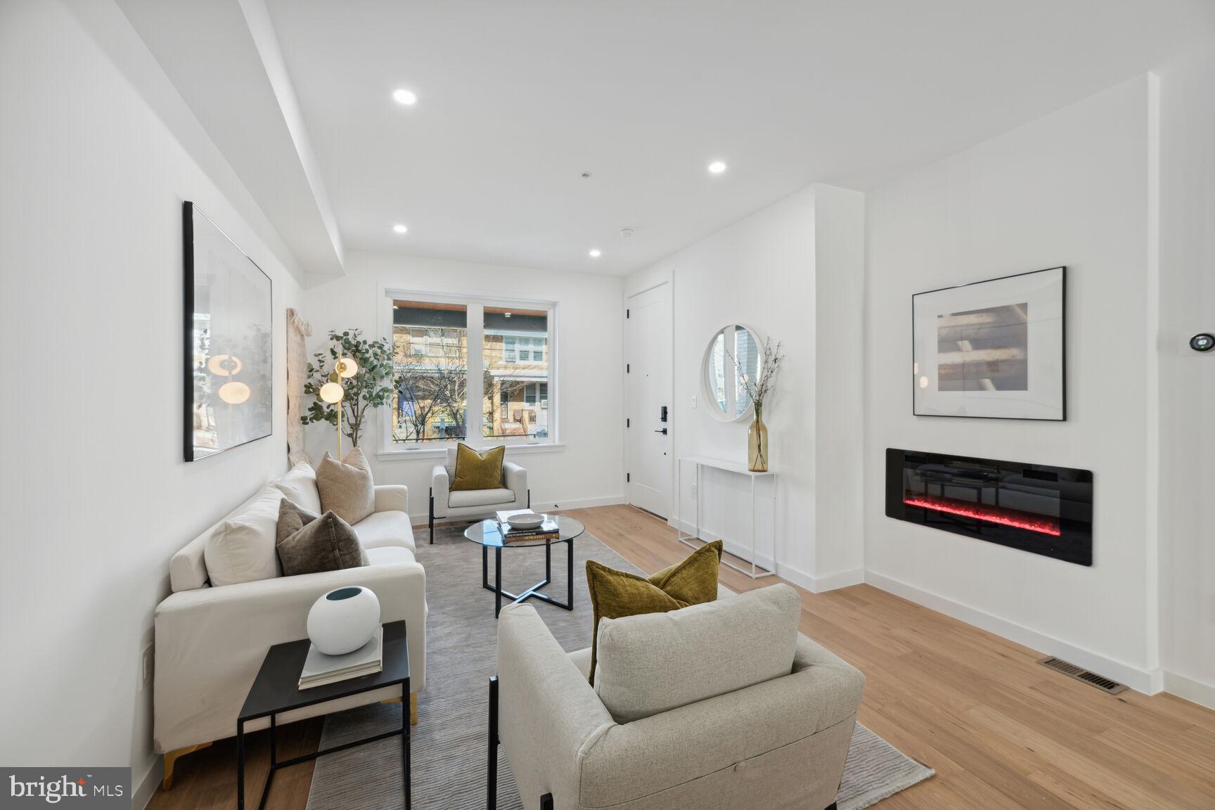 824 Marietta PLACE NW Unit: 1
