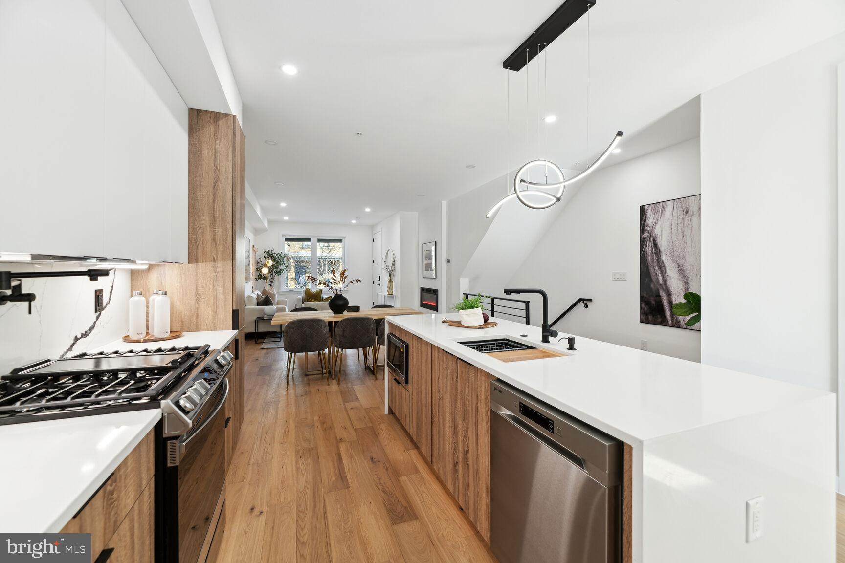 824 Marietta PLACE NW Unit: 1